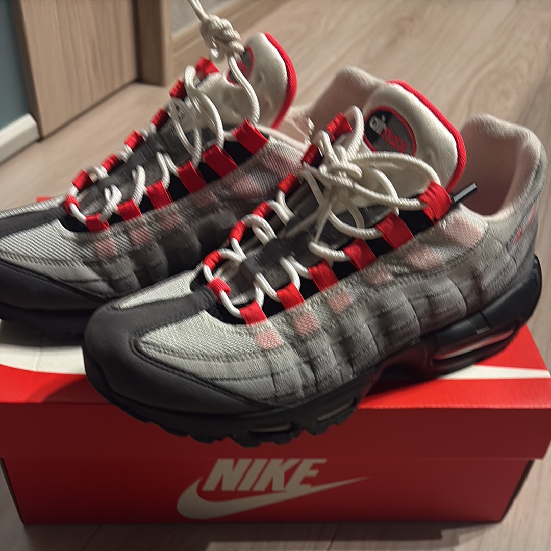 Nike Air Max 95 OG "White/Solar Red"