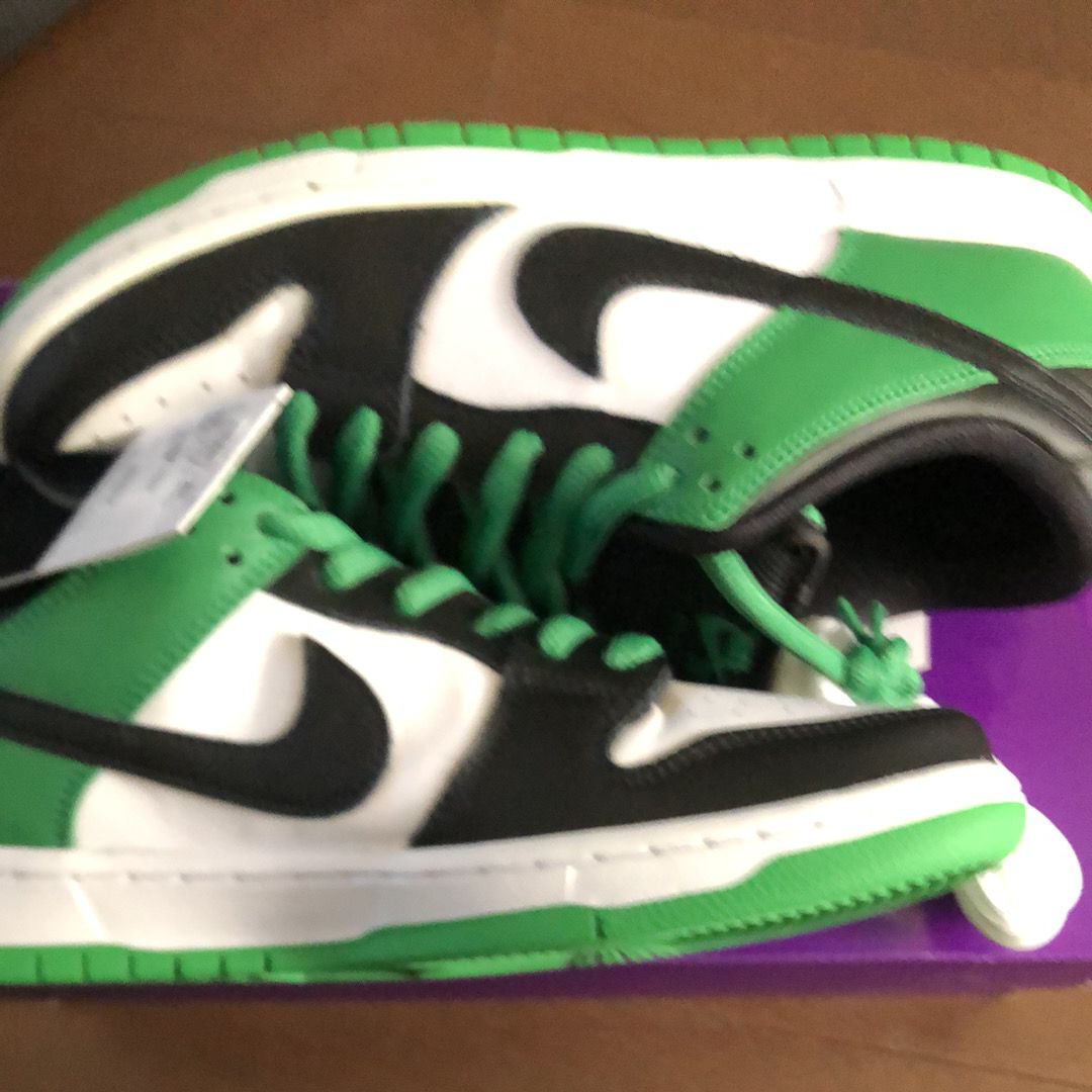 Nike SB Dunk Low Pro "Black and Classic Green"