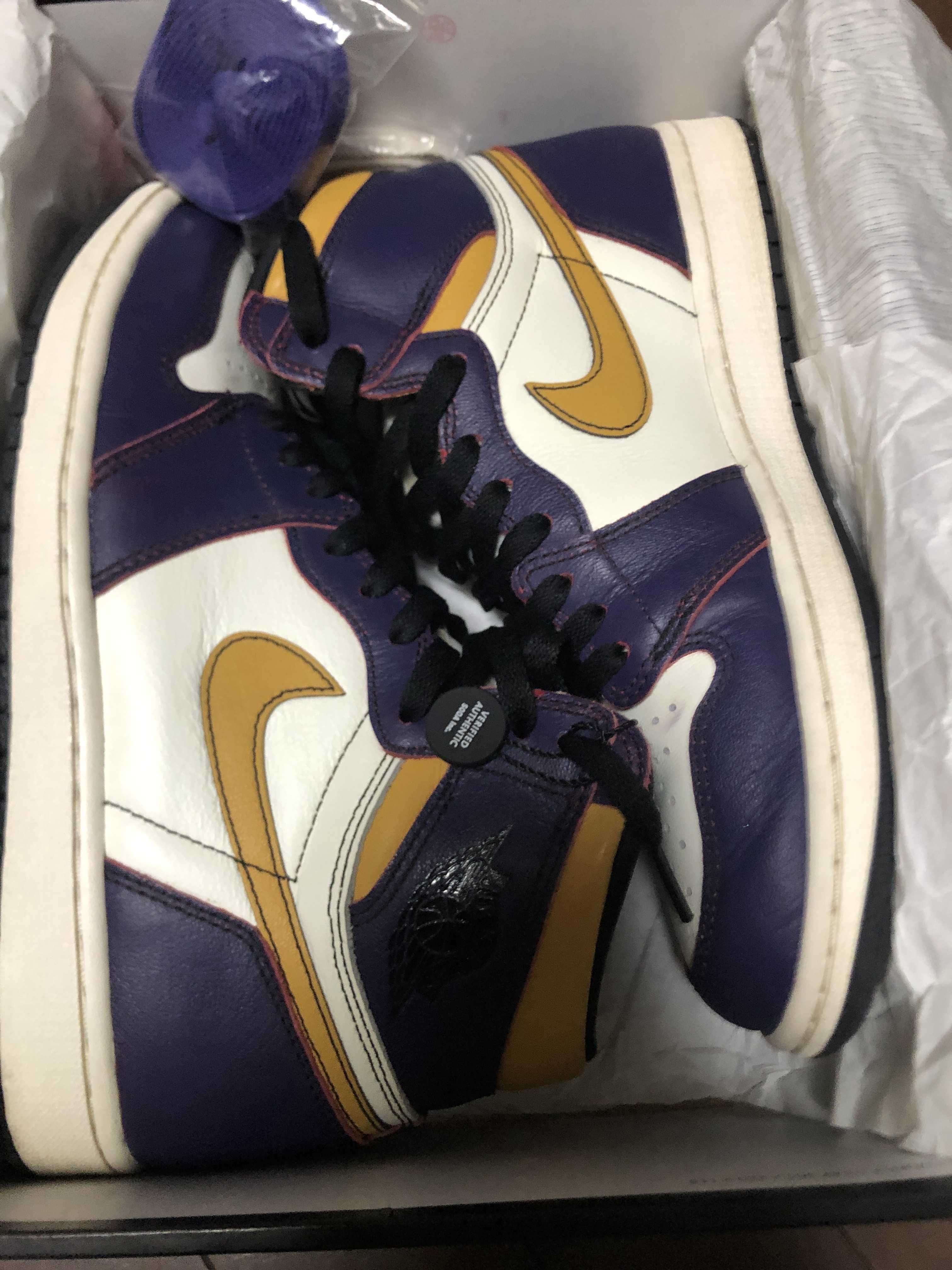 Nike SB × Air Jordan 1 Retro High "La To Chicago"  