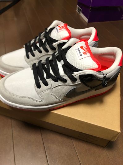 Nike SB Dunk Low "Infrared"