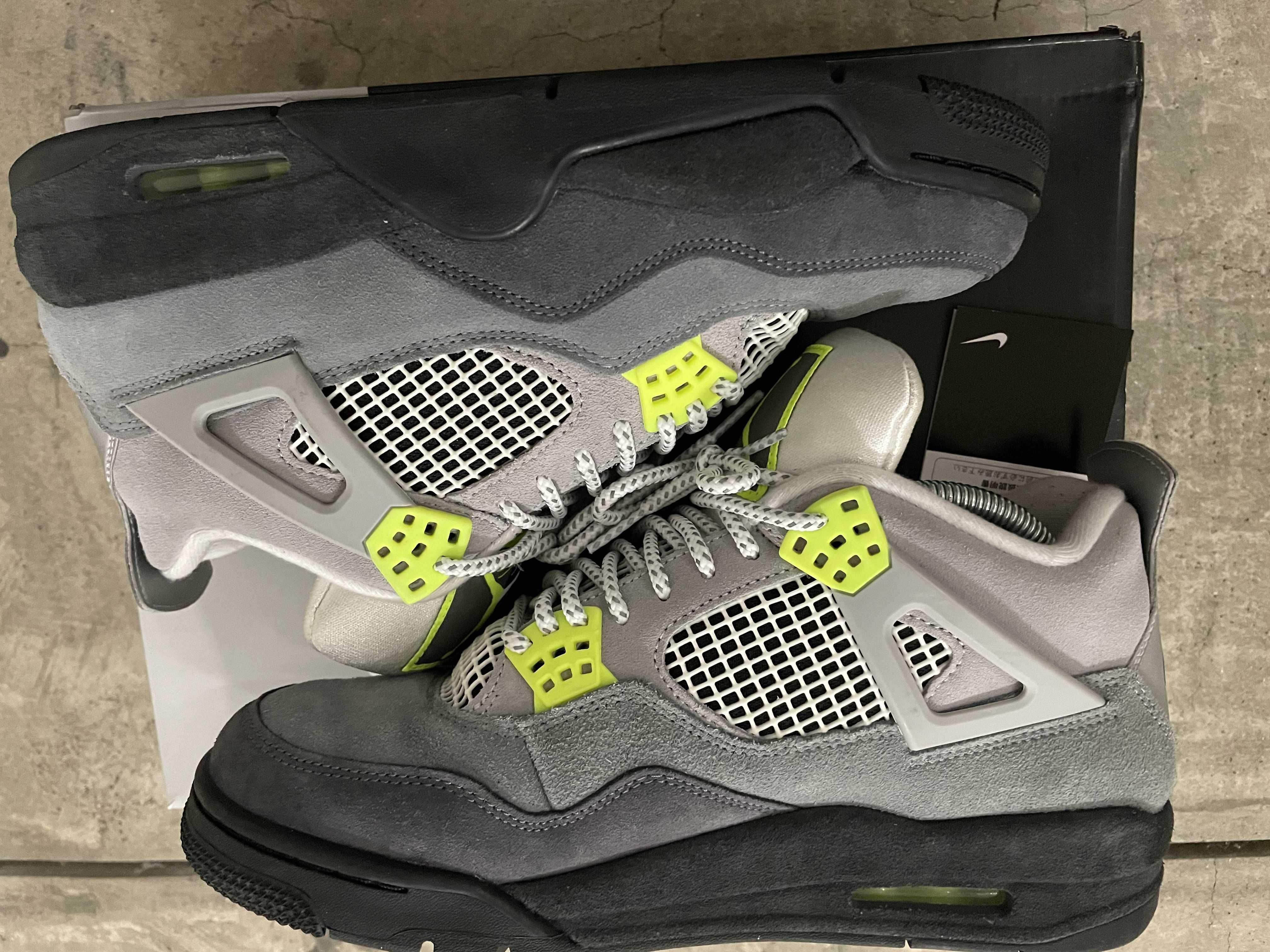 NIKE AIR JORDAN 4 RETRO LE "NEON"