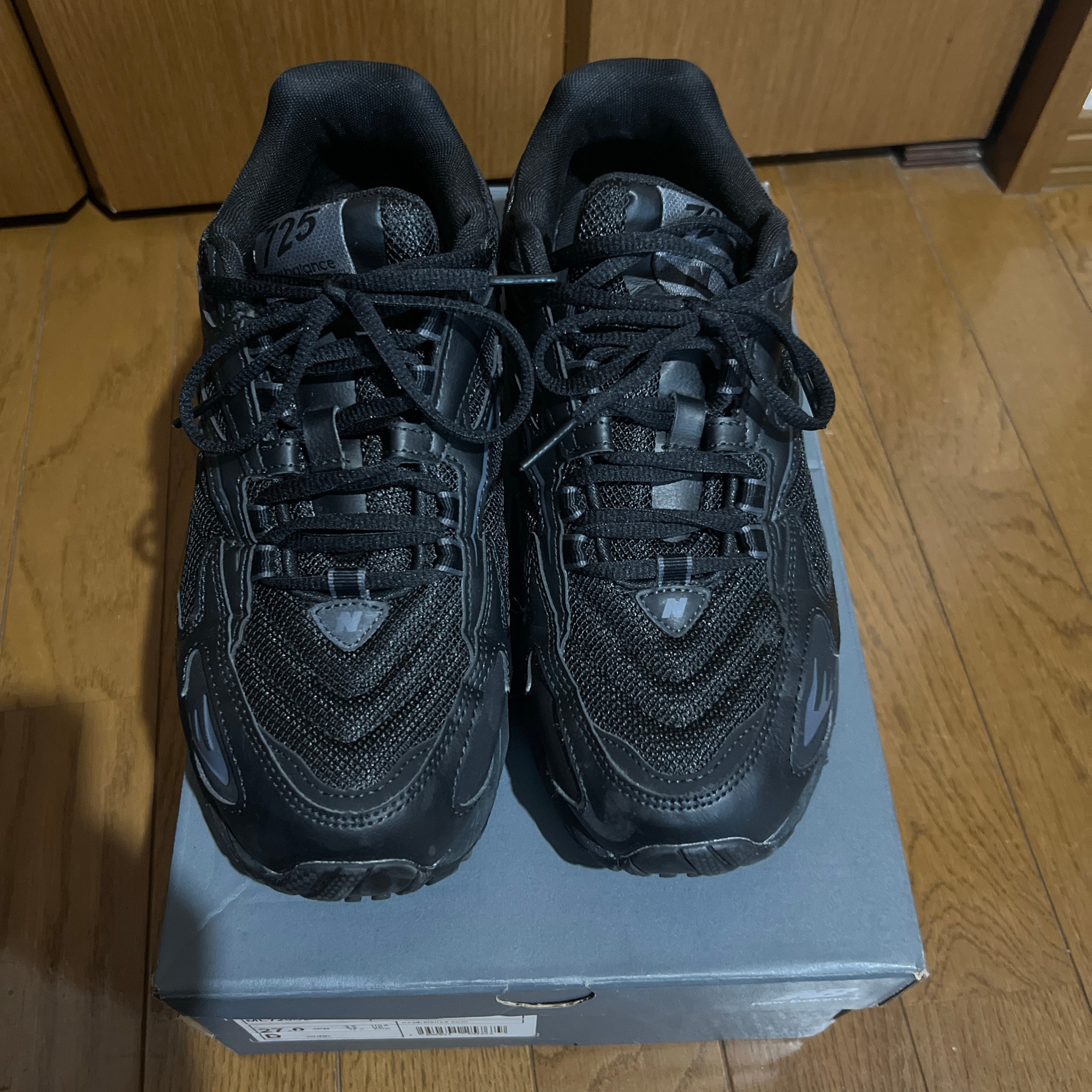 New Balance 725 "Black"