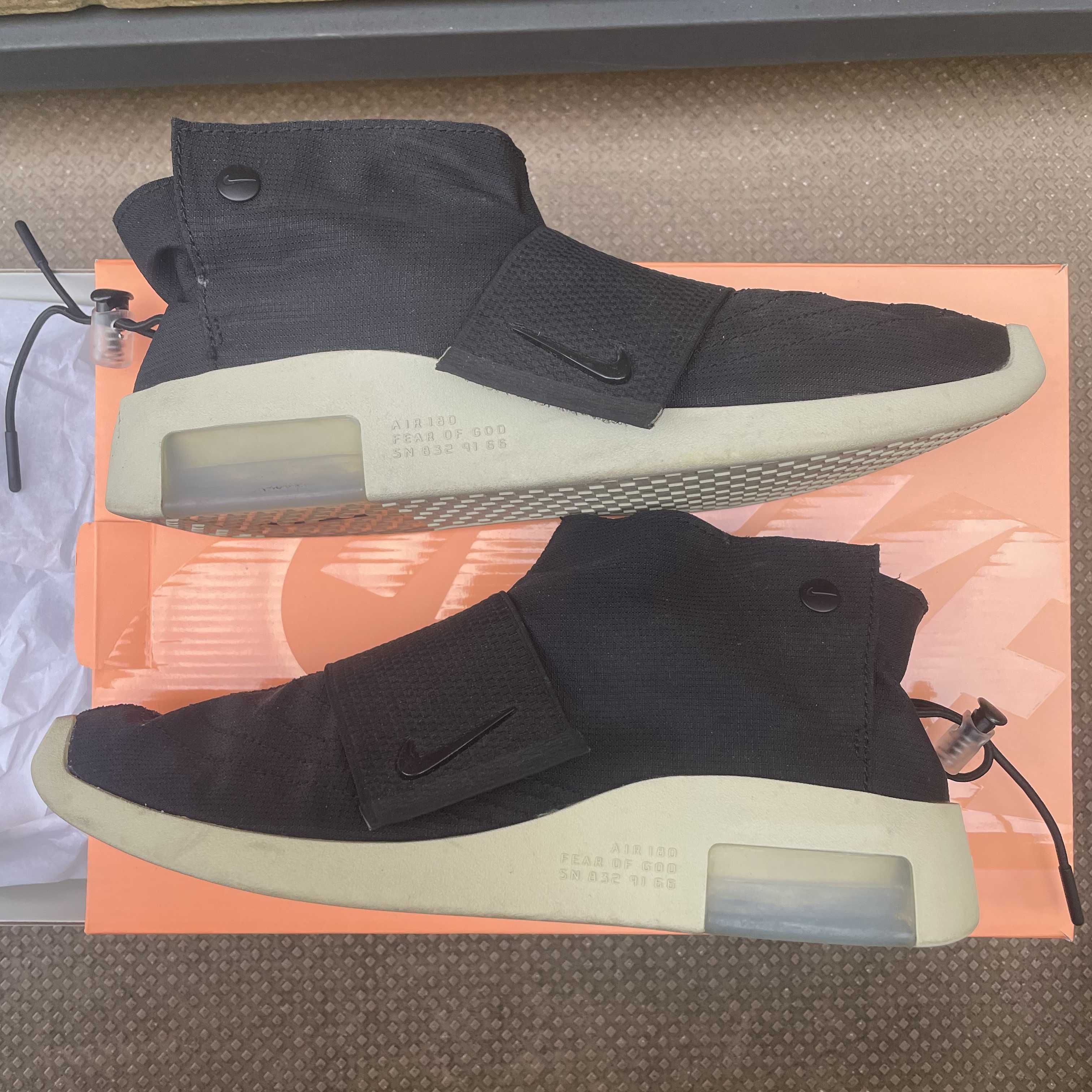 Fear Of God × Nike Air Moccasin "Black"