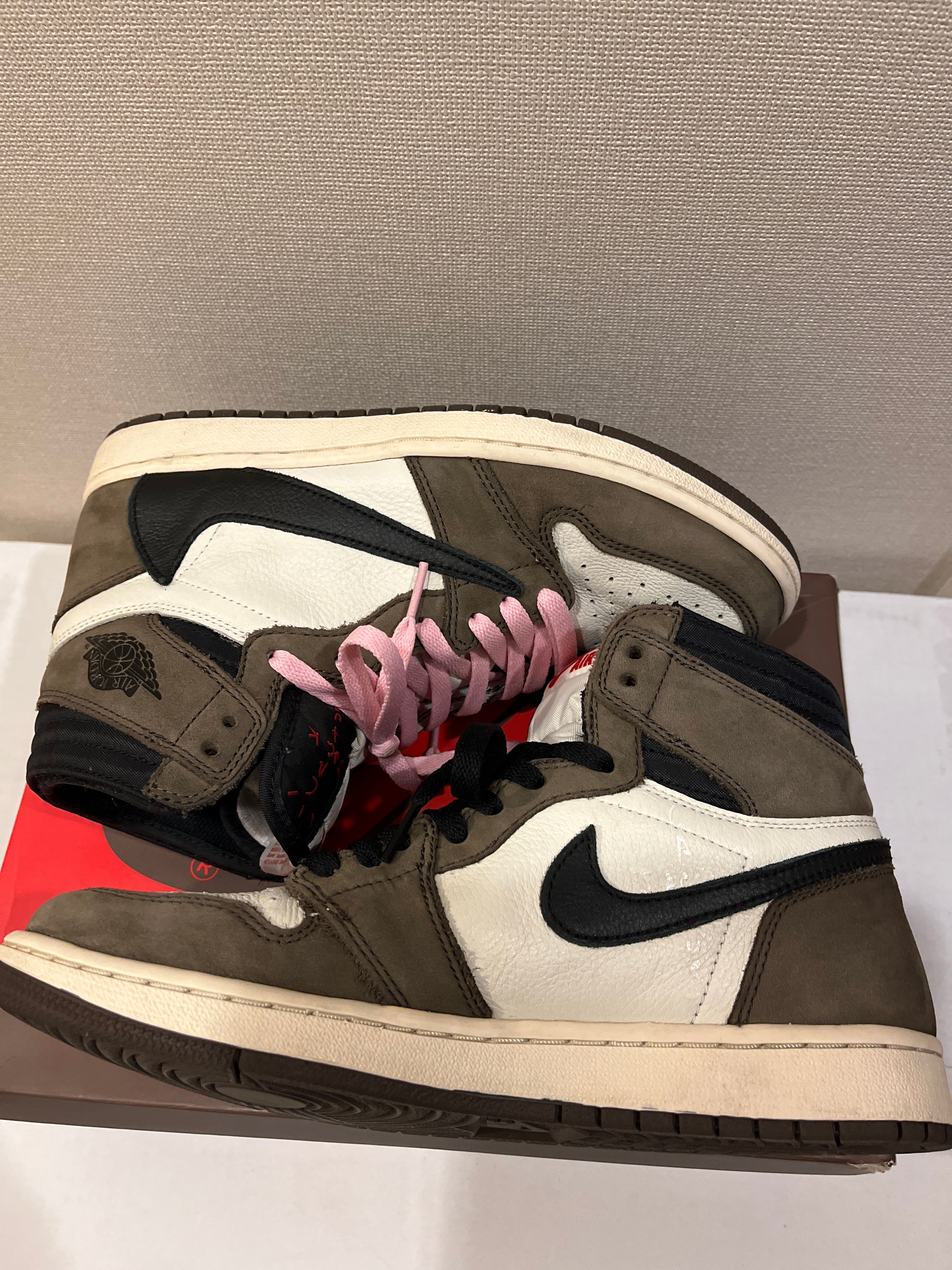 Travis Scott × Nike Air Jordan 1 Retro High OG TS SP "Sail/Dark Mocha"