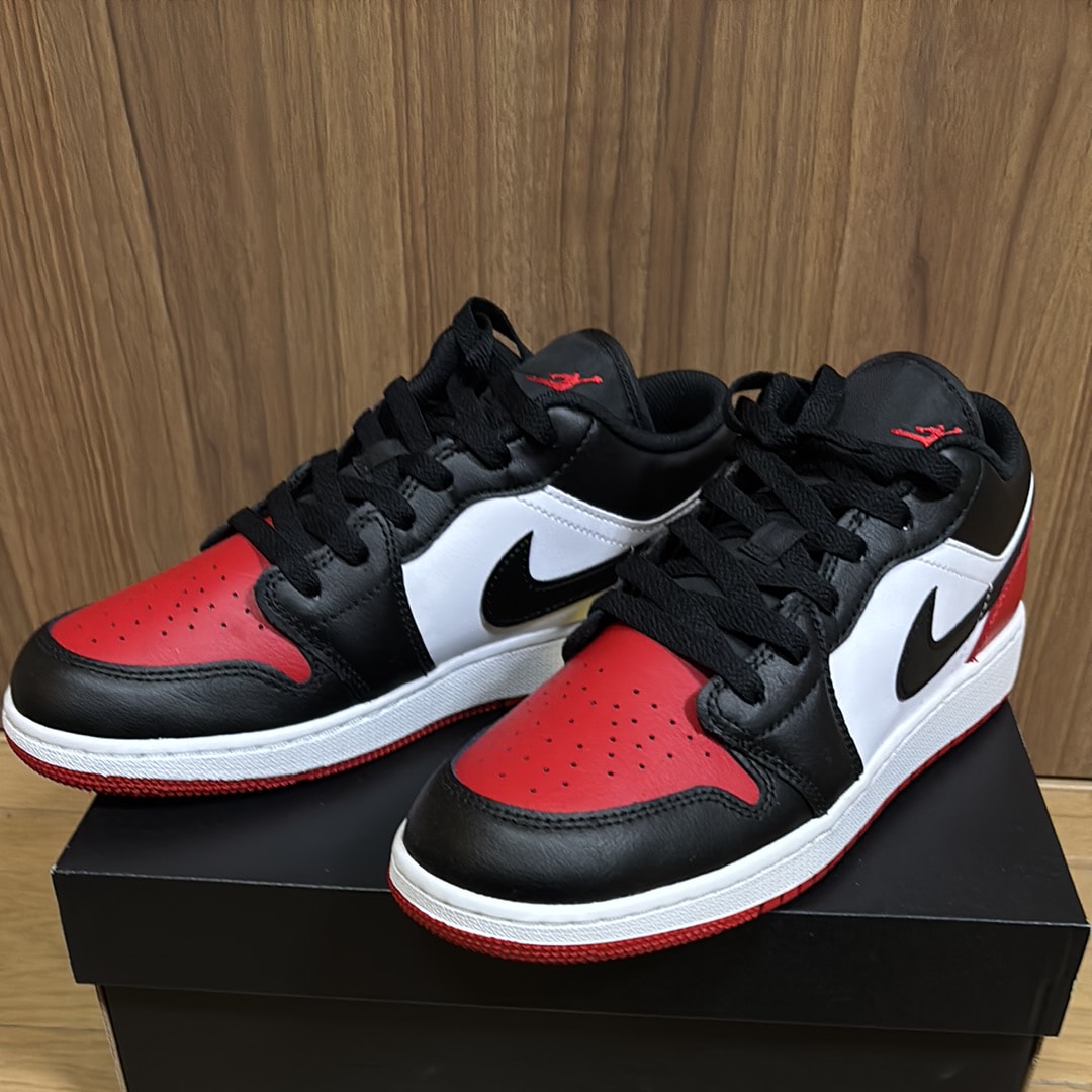 Nike GS Air Jordan 1 Low "Bred Toe"