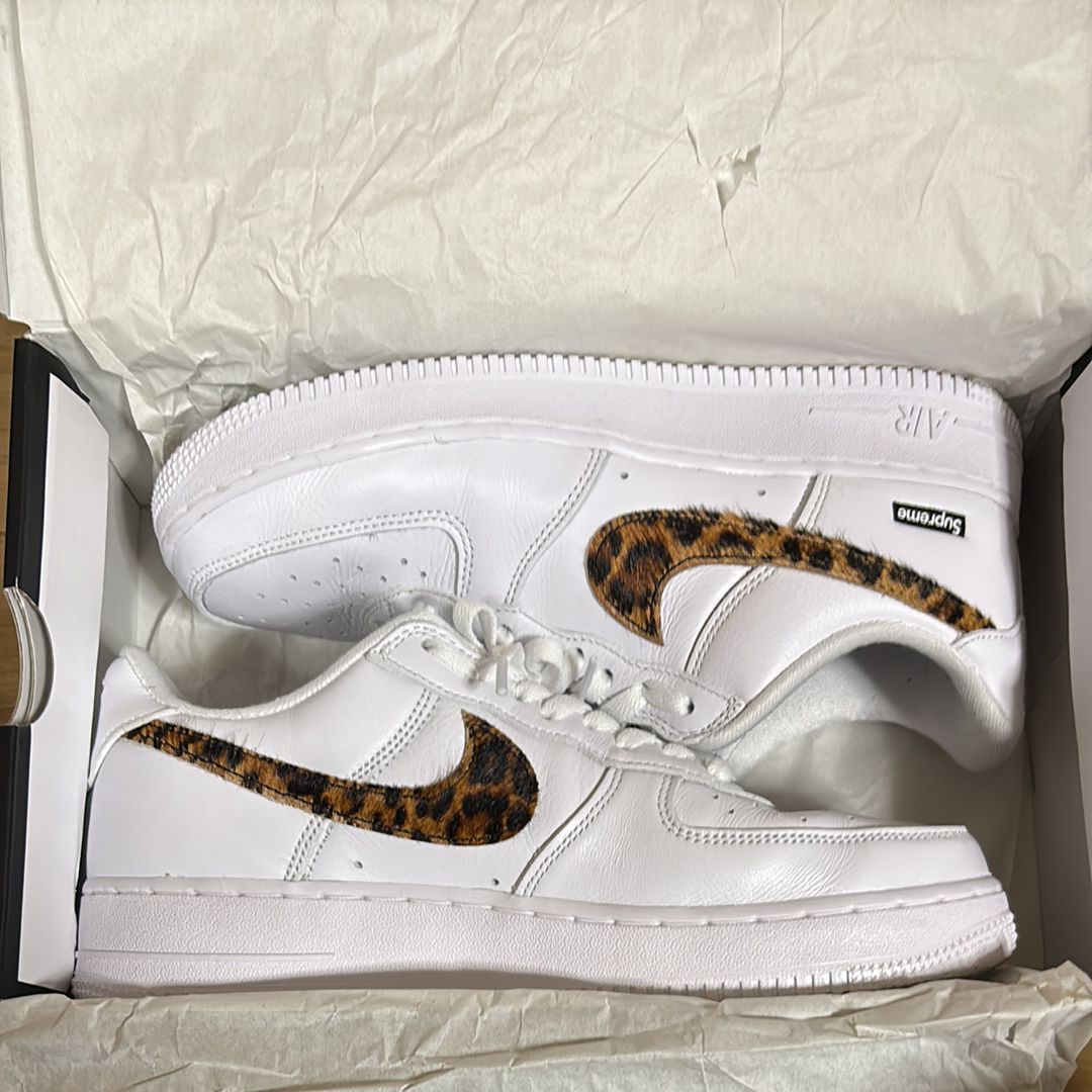 GOODENOUGH × Supreme × Nike Air Force 1 Low "White/Leopard" (25SS Week15)