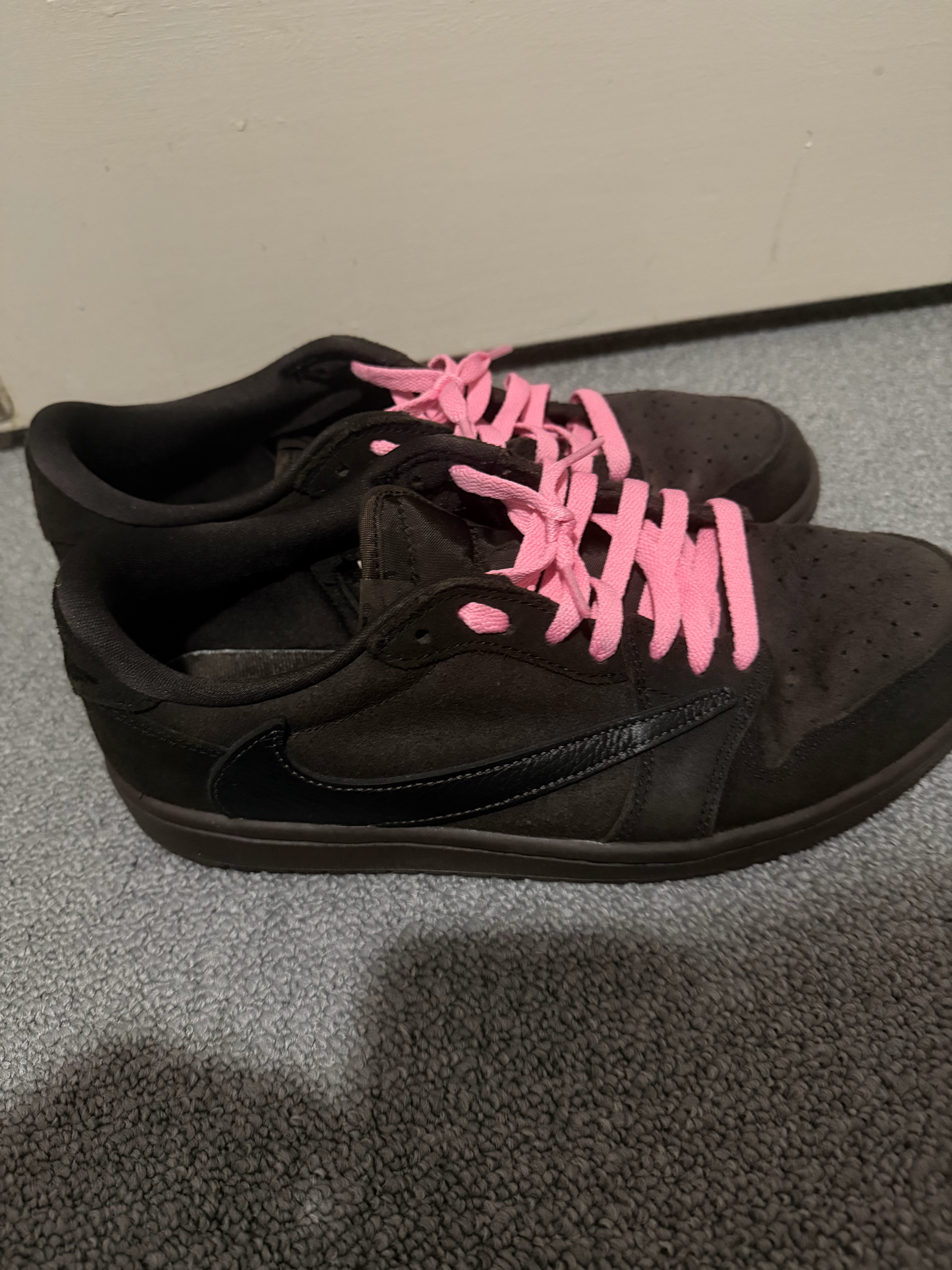 Travis Scott × Nike Air Jordan 1 Low OG SP "Velvet Brown and Dark Mocha"