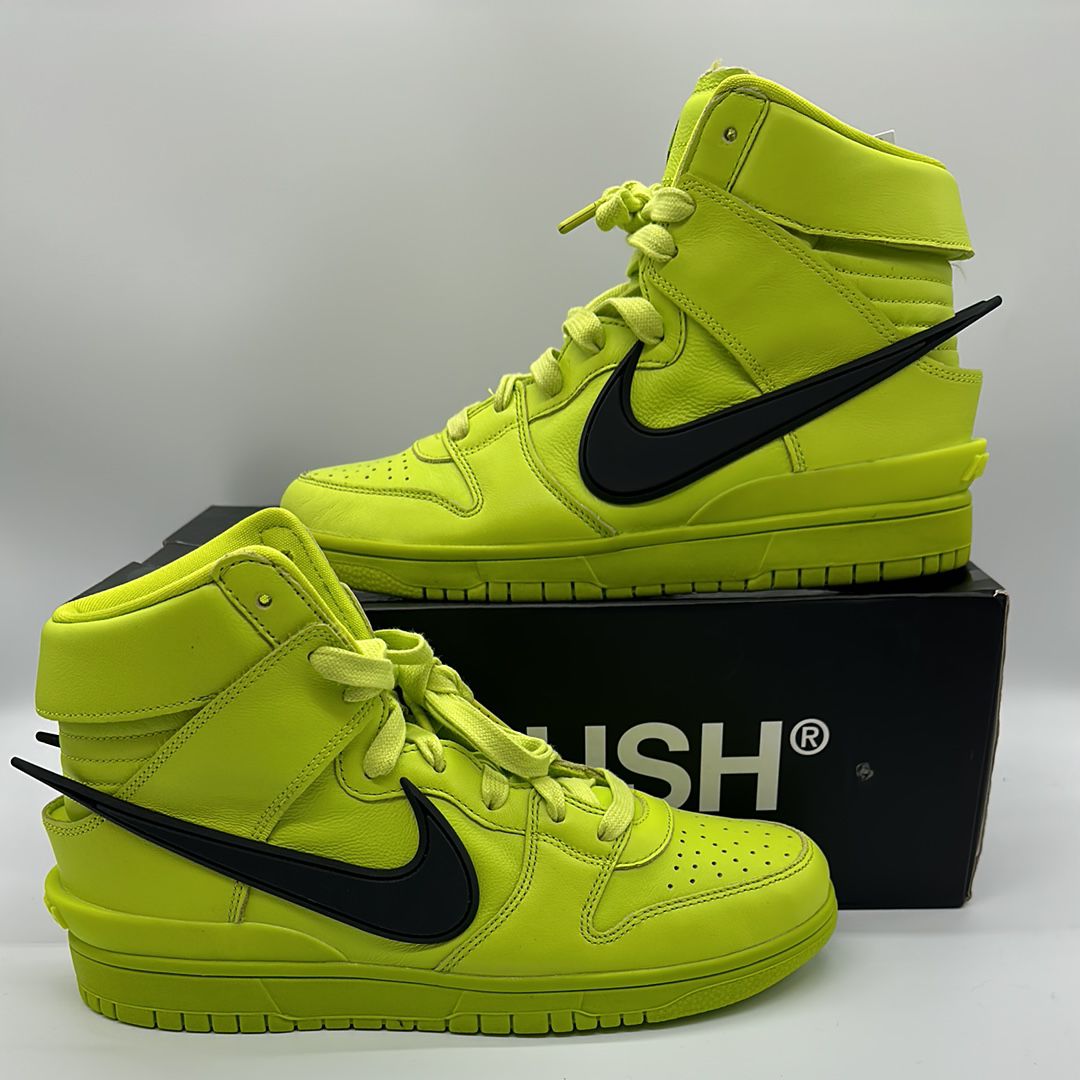 AMBUSH × NIKE DUNK HIGH "FLASH LIME"