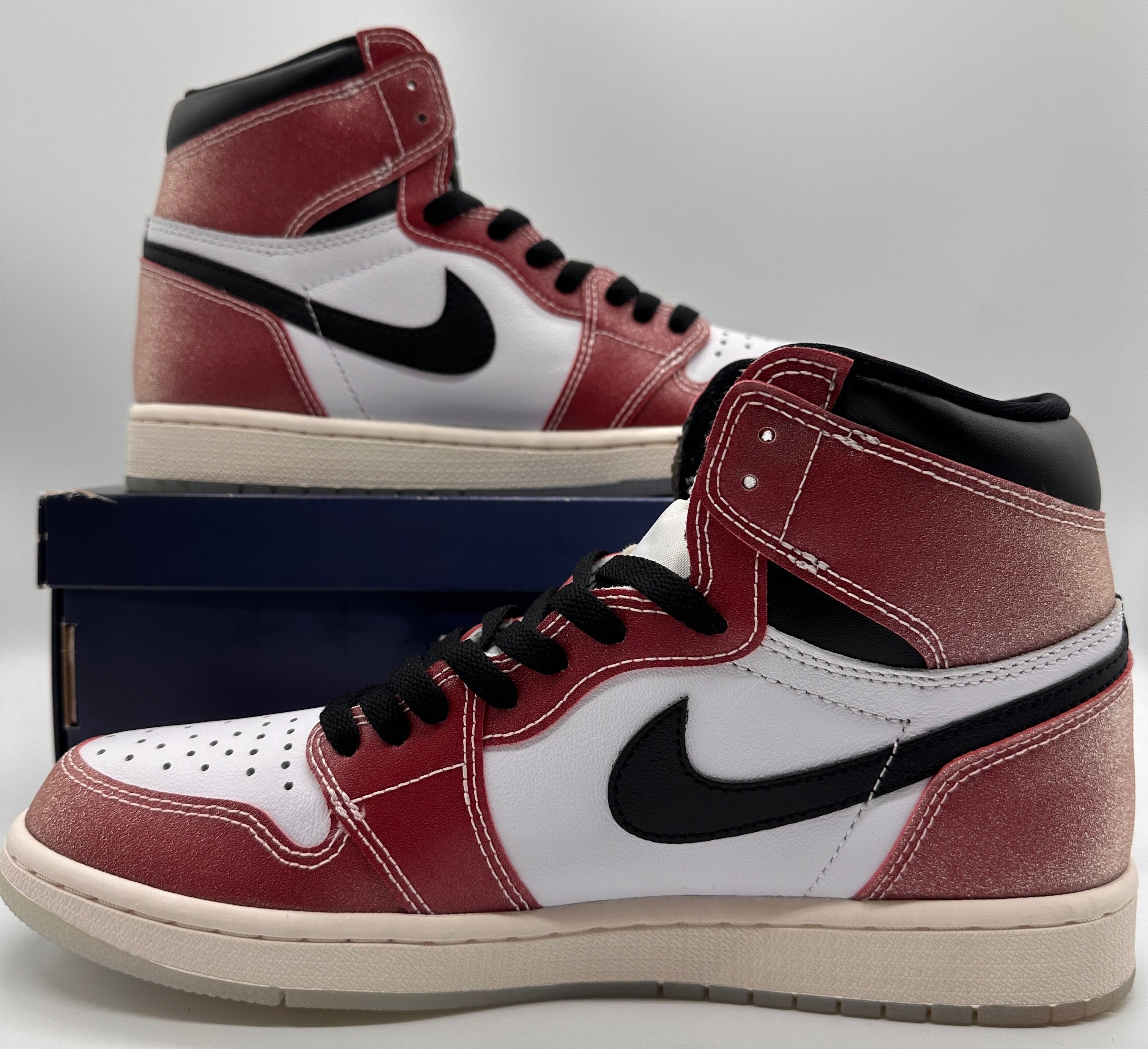 Trophy Room × Nike Air Jordan 1 High OG "Chicago"