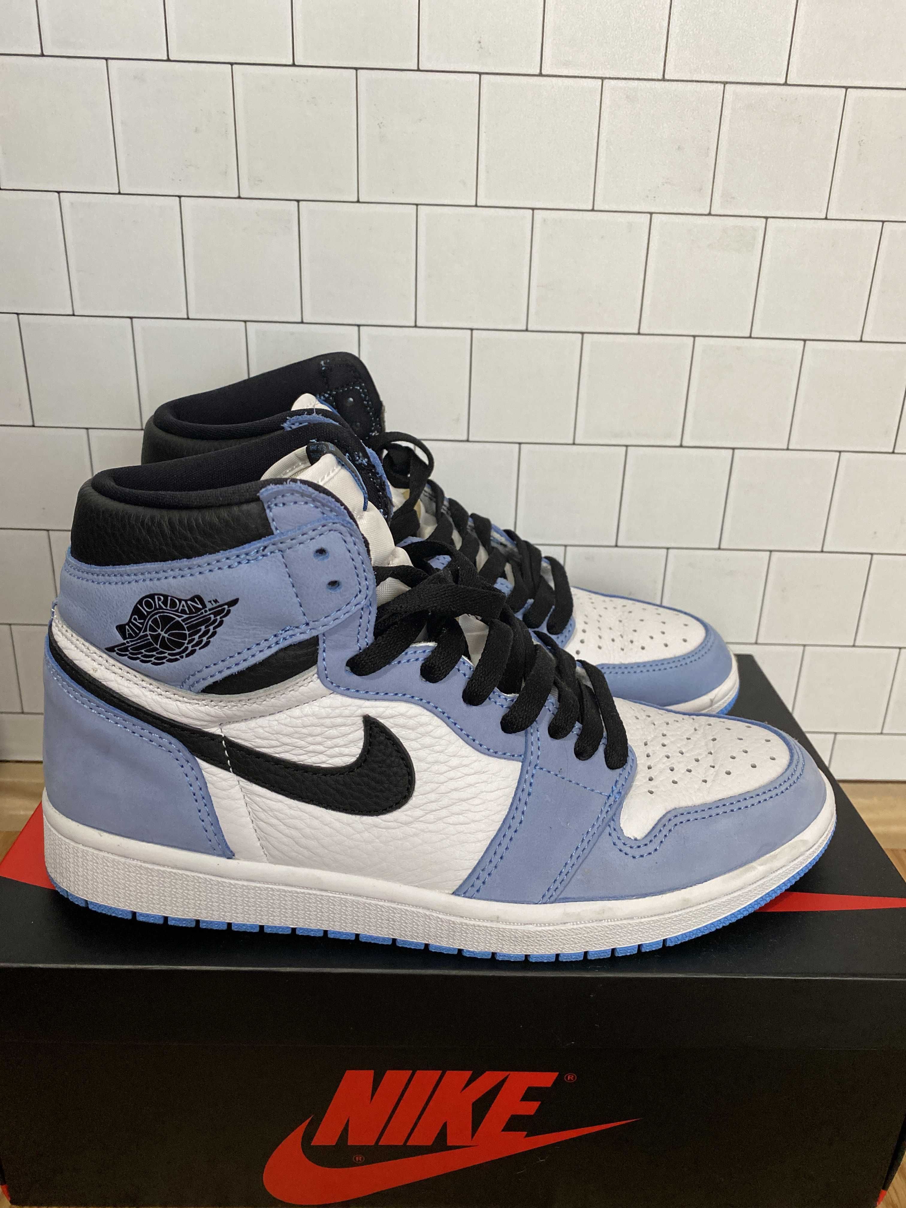 Nike Air Jordan 1 High OG "University Blue"
