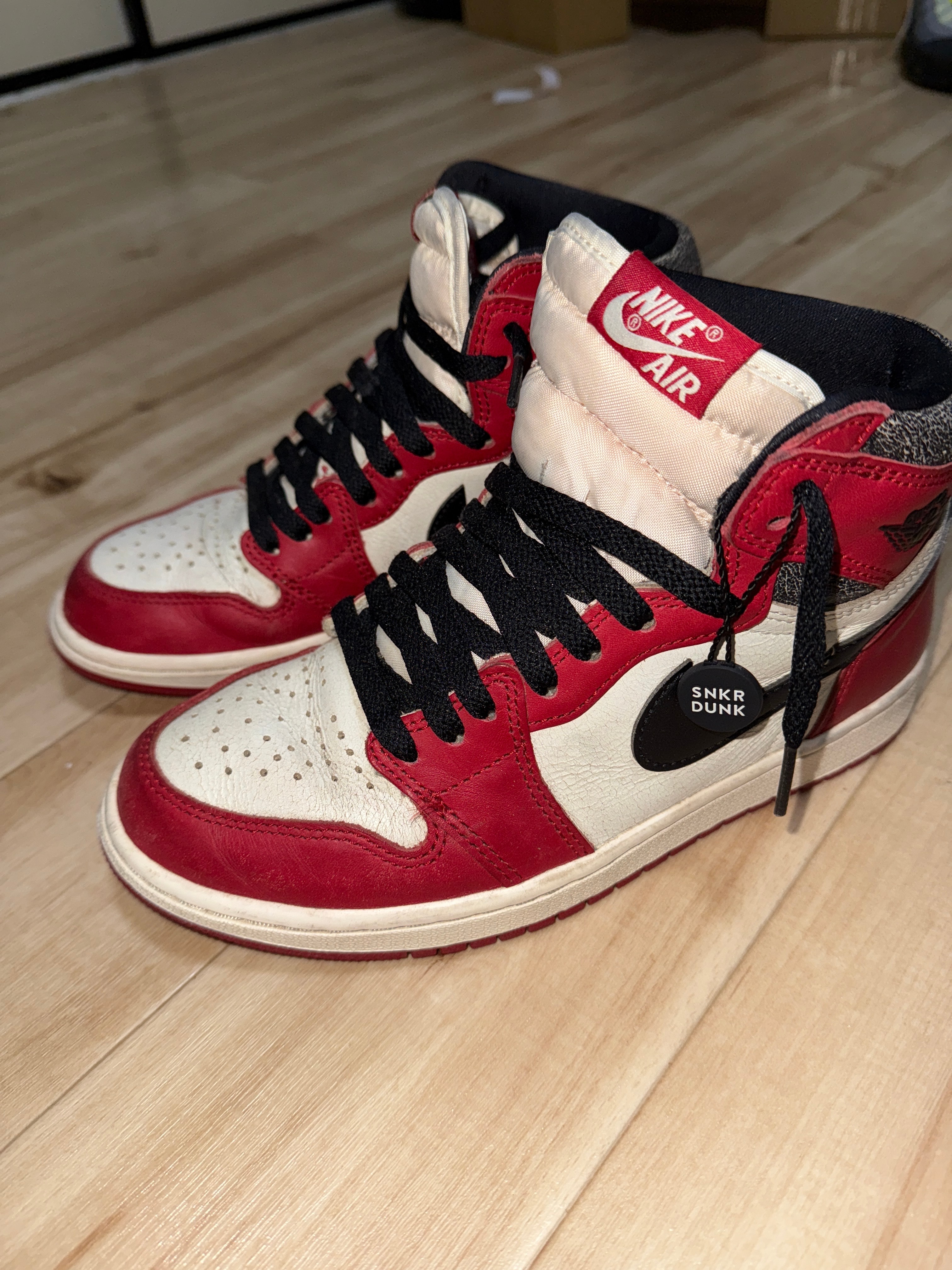 Nike Air Jordan 1 High OG "Lost & Found/Chicago"