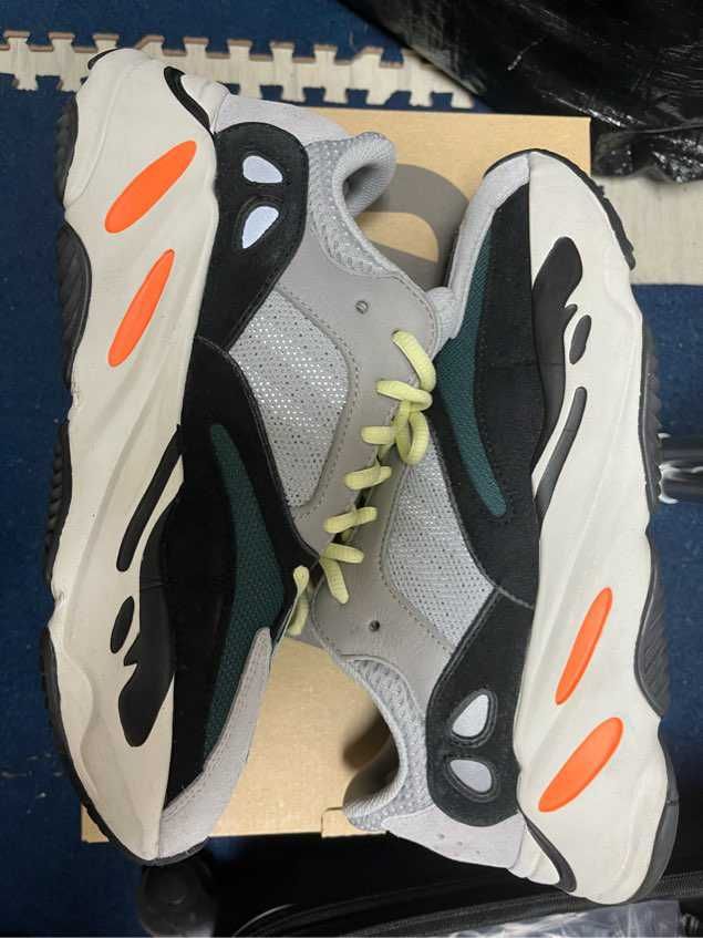 adidas YEEZY Boost 700 "Wave Runner"