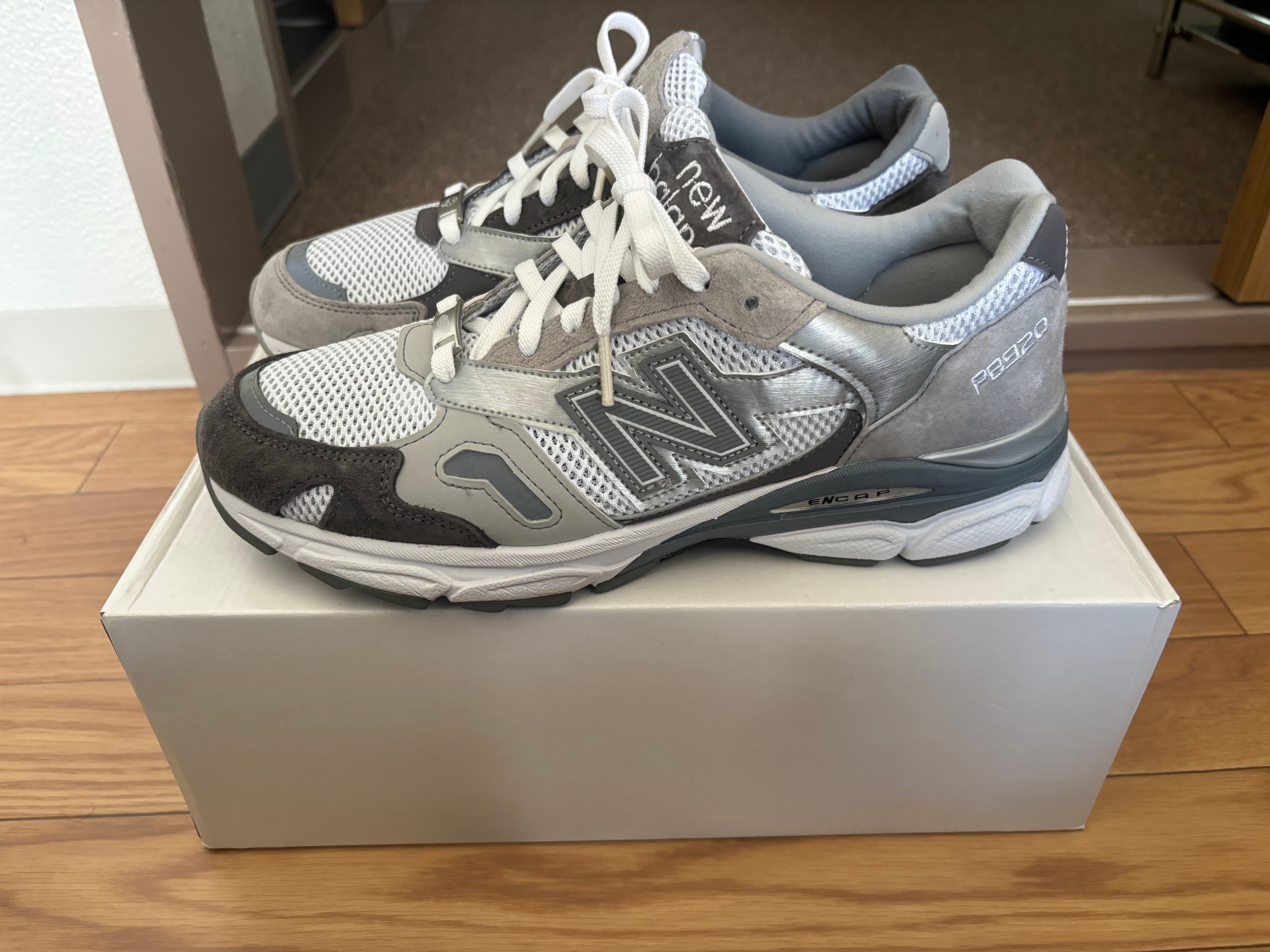 PAPERBOY × BEAMS × New Balance 920 "Grey"