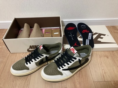 Travis Scott × Nike Air Jordan 1 Low OG SP "Reverse Olive"
