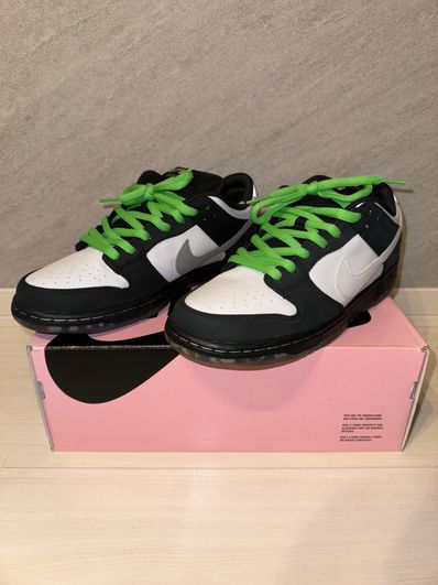 STAPLE × Nike SB Dunk Low "Pigeon Black/White"