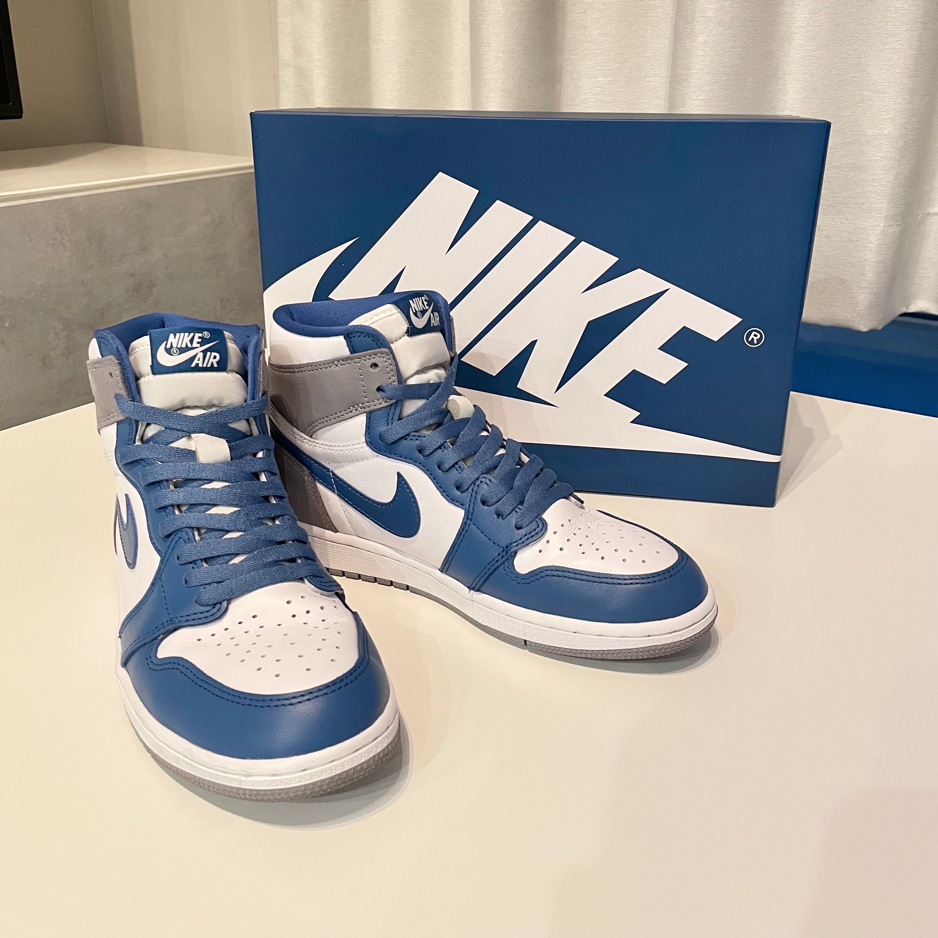 Nike Air Jordan 1 High OG "True Blue"
