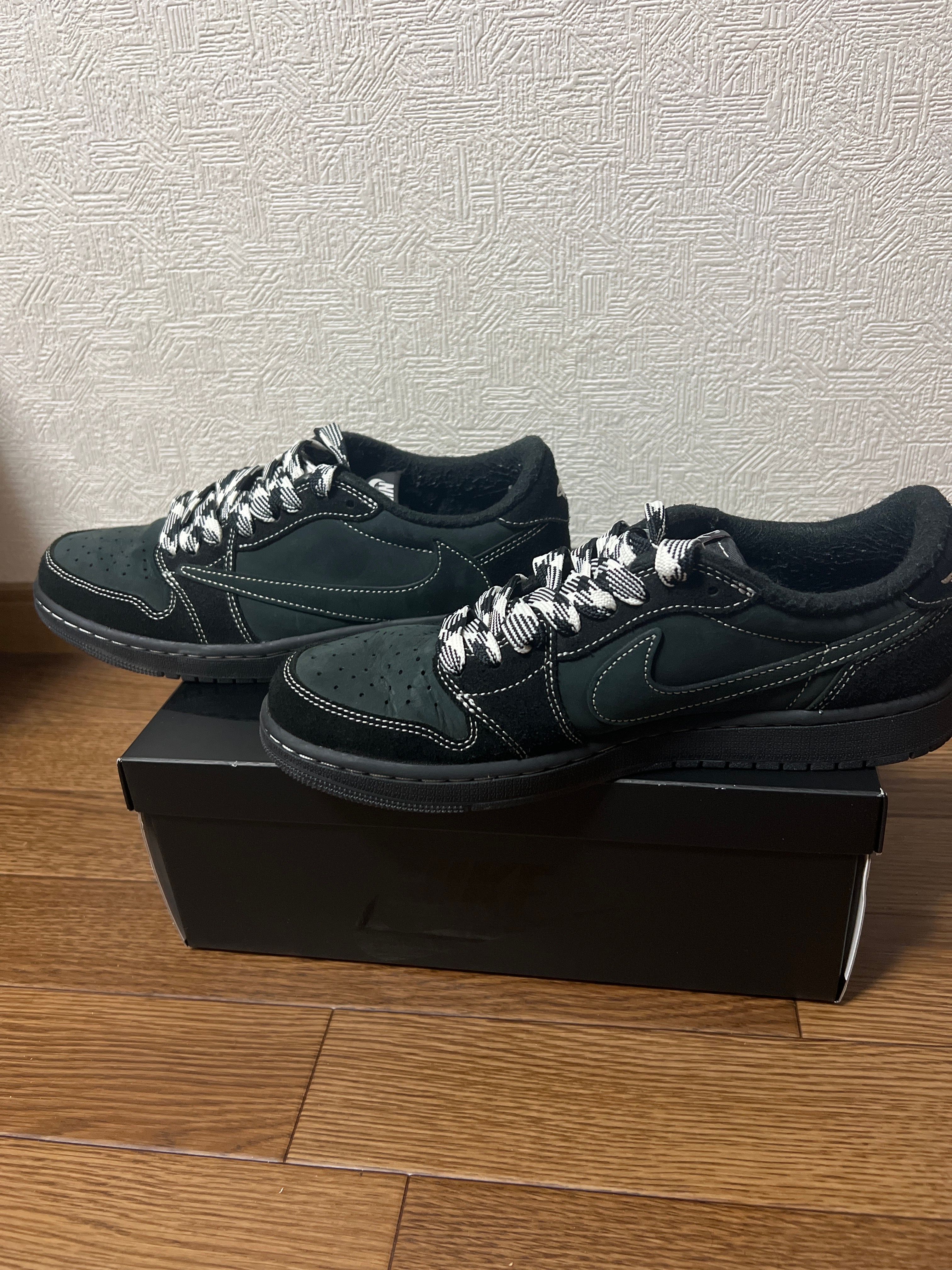 Travis Scott × Nike Air Jordan 1 Low OG SP "Black Phantom"