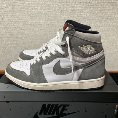 Nike Air Jordan 1 Retro High OG "Black and Smoke Grey"