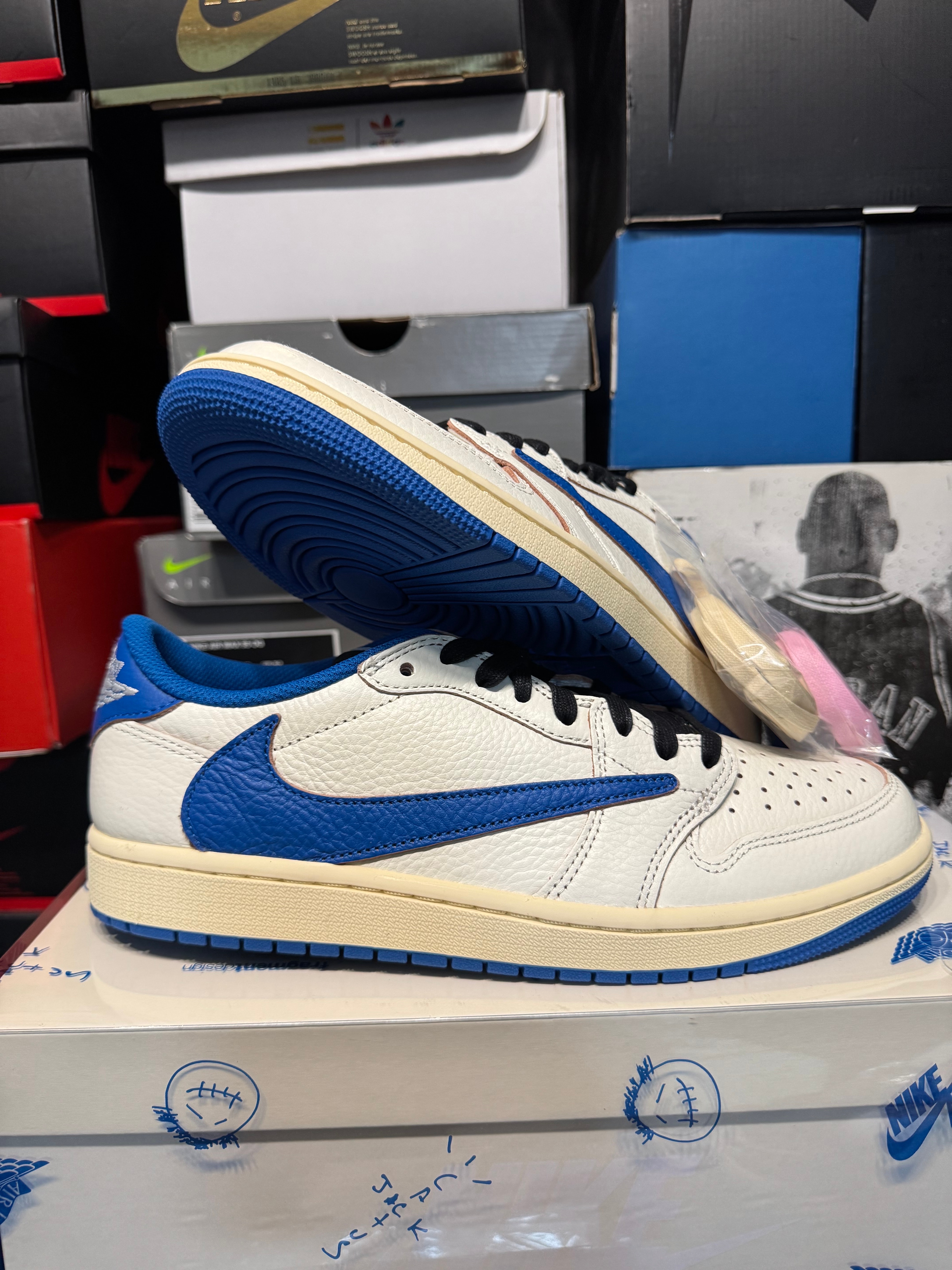 Travis Scott × fragment design × Nike Air Jordan 1 Low OG "Sail/Military Blue"
