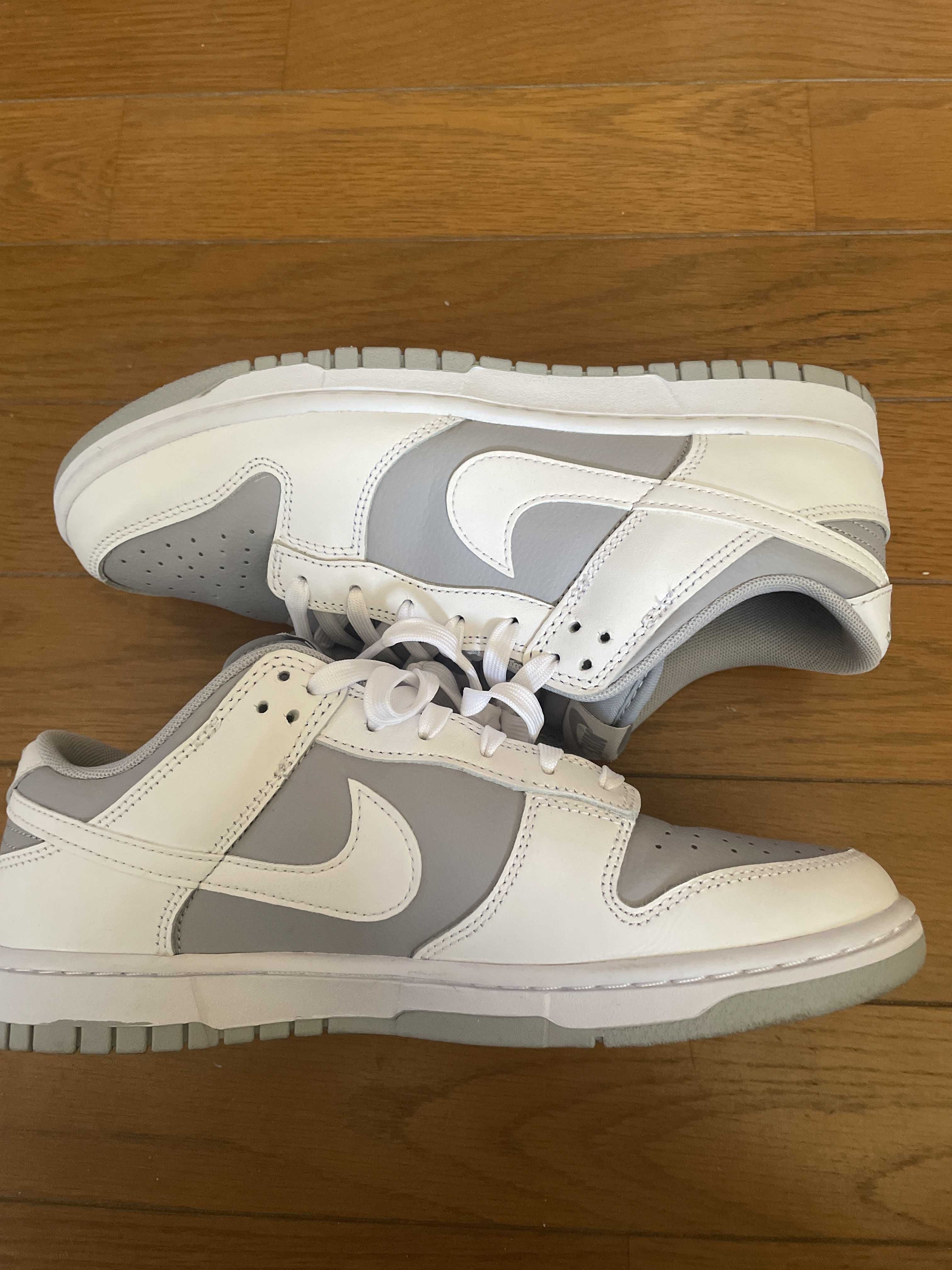 Nike Dunk Low "Grey and White"