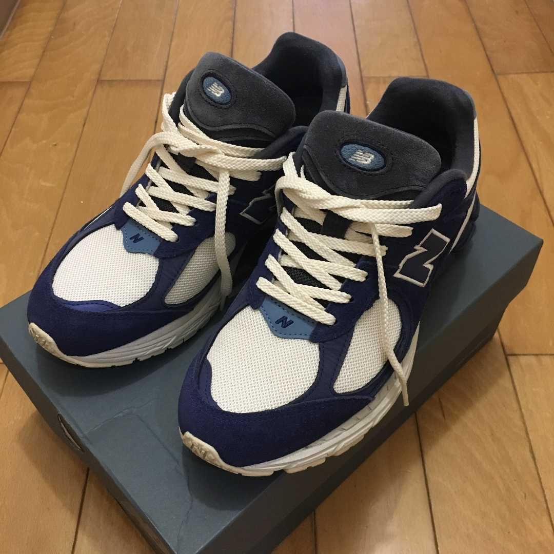 New Balance 2002R "Navy"
