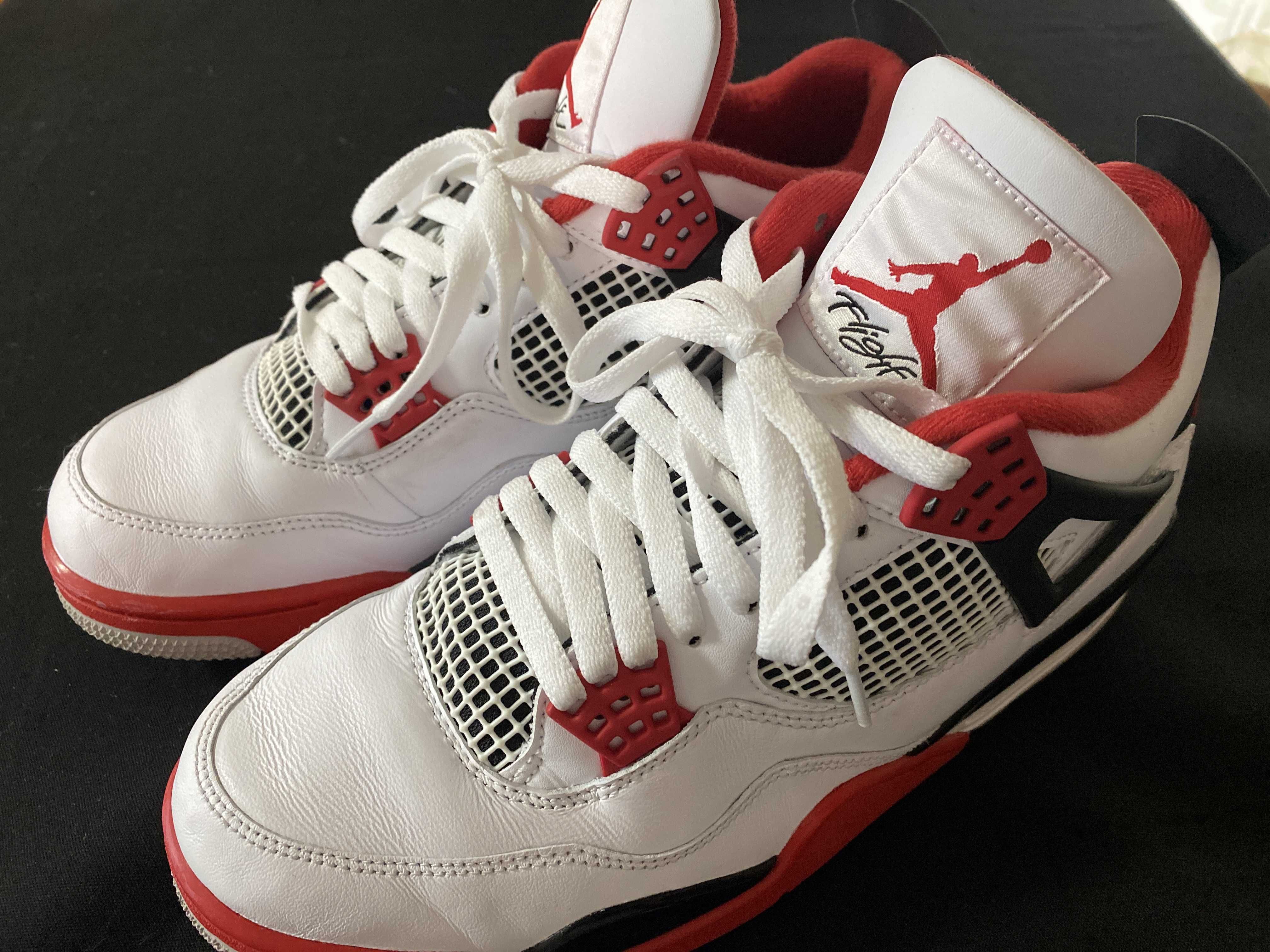 Nike Air Jordan 4 Retro OG "Fire Red" (2020)