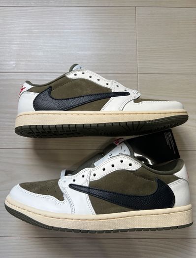 Travis Scott × Nike Air Jordan 1 Low OG SP "Reverse Olive"