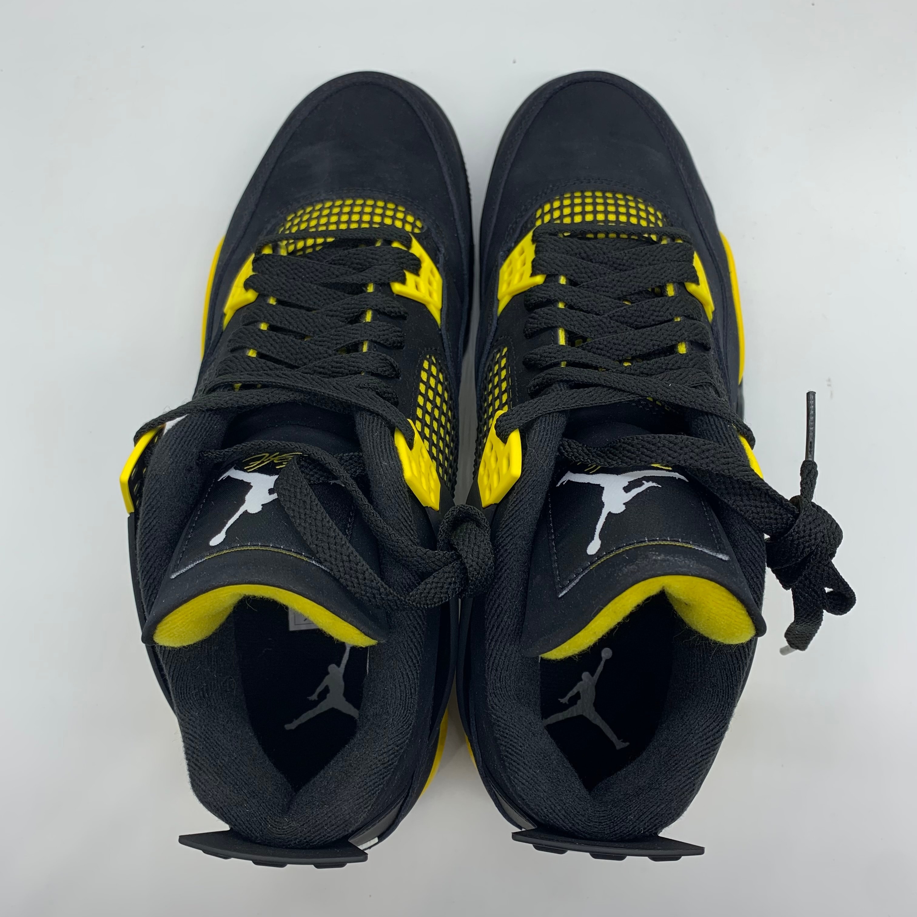 ナイキ エアジョーダン4 レトロ 