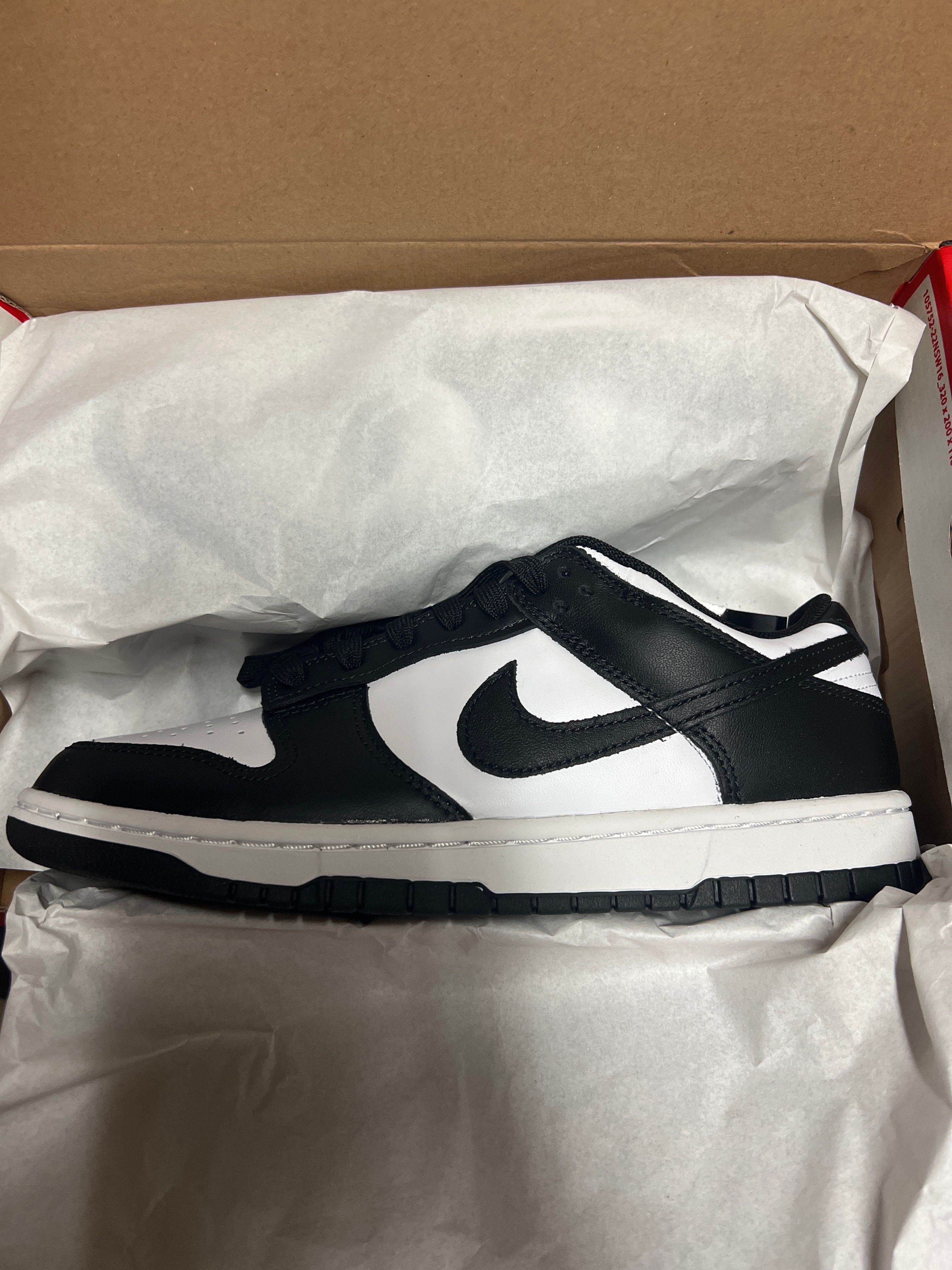 Nike Dunk Low Retro "Panda/White/Black"