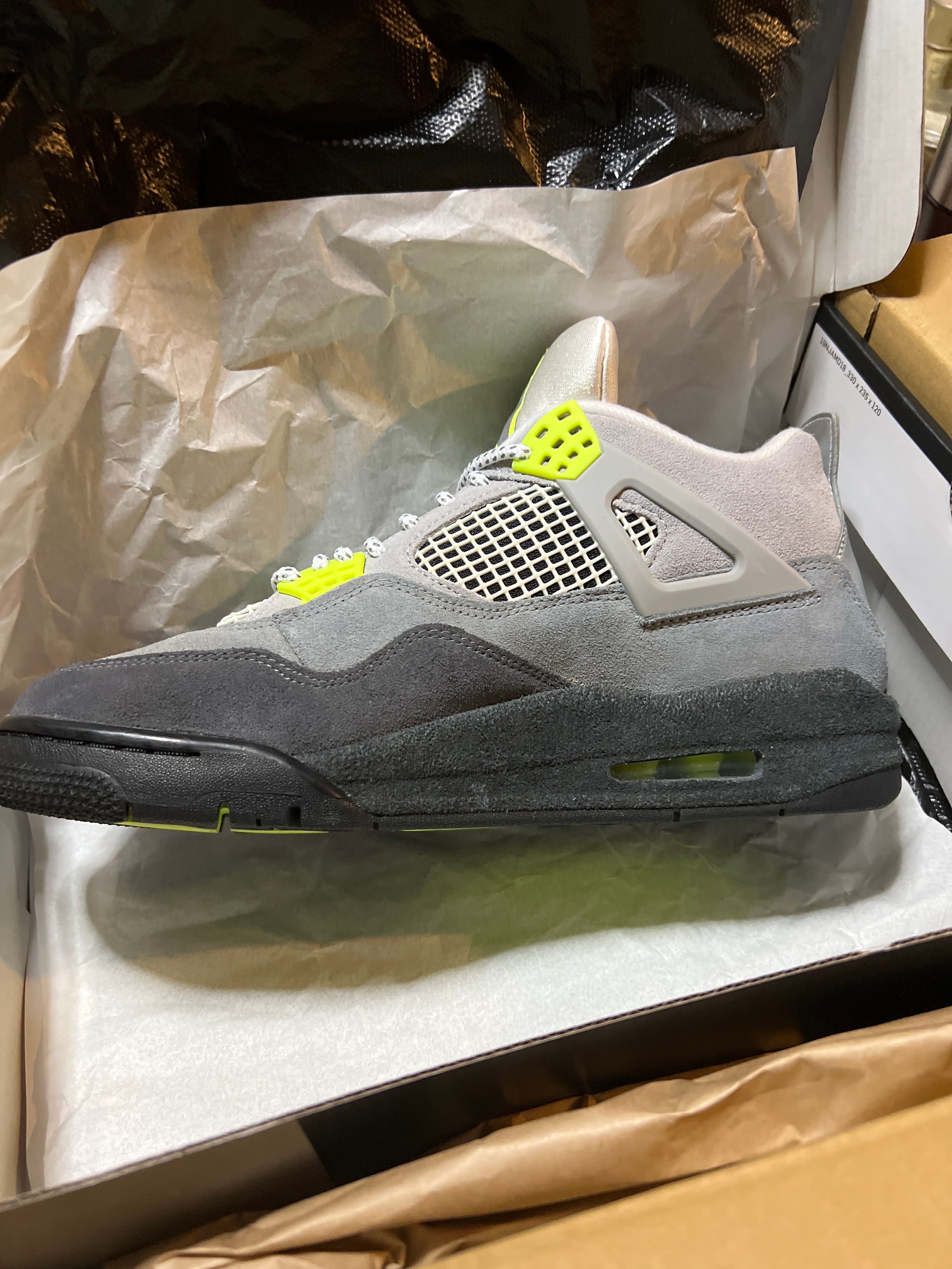 NIKE AIR JORDAN 4 RETRO LE "NEON"