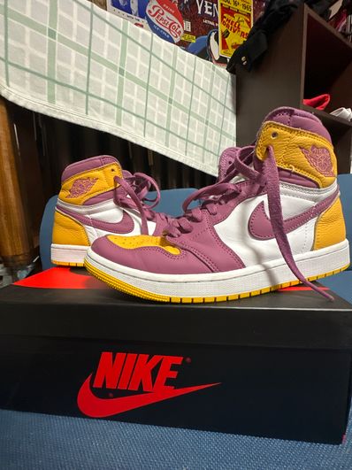 Nike Air Jordan 1 High OG "Brotherhood"