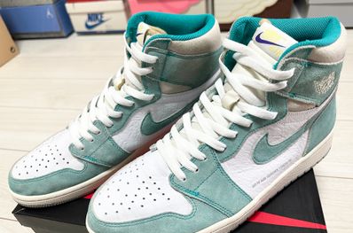 Nike Air Jordan 1 Retro High OG "Turbo Green"