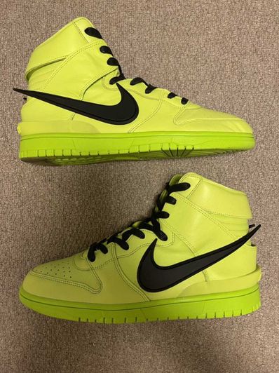 AMBUSH × NIKE DUNK HIGH "FLASH LIME"