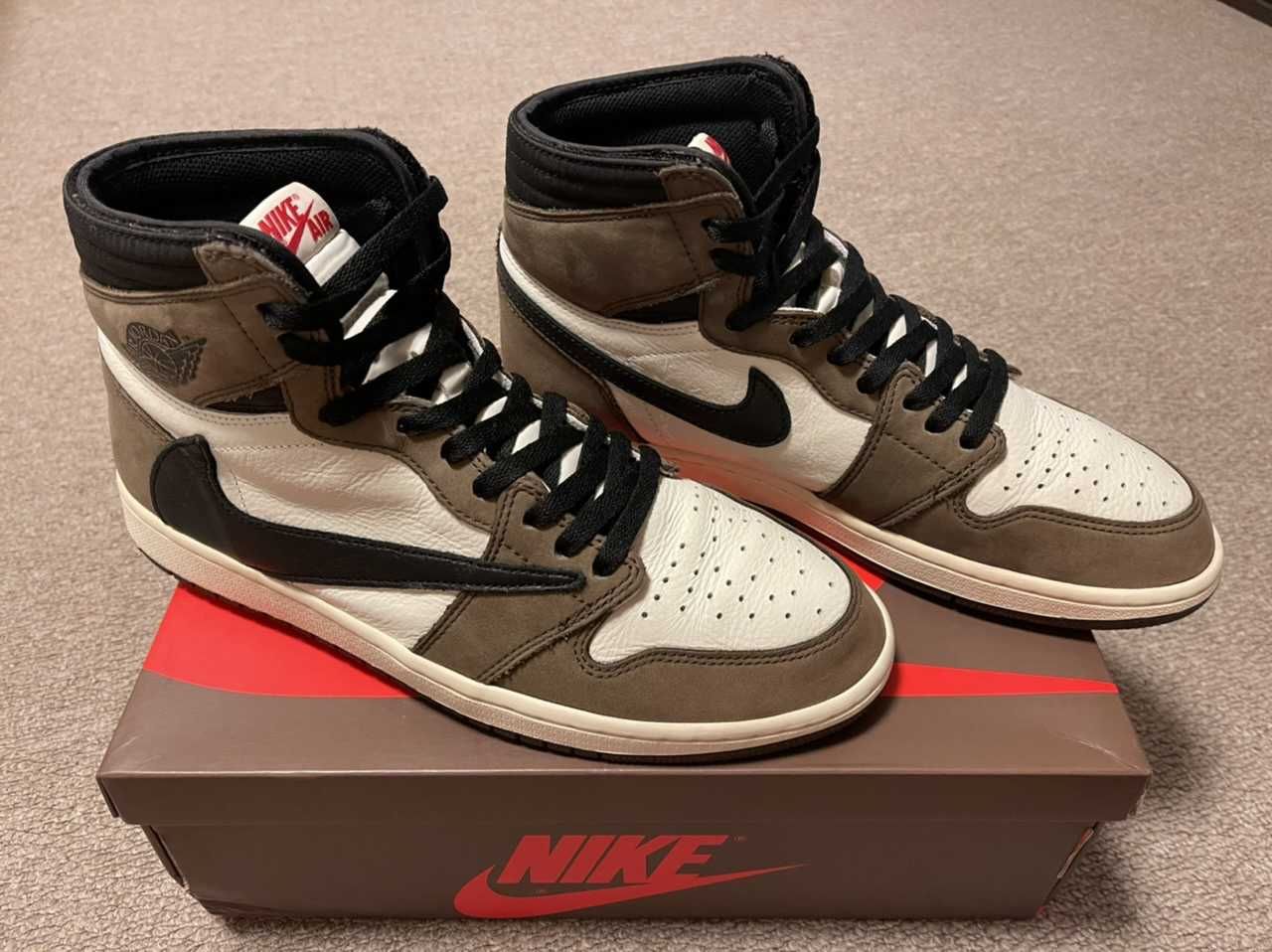 Travis Scott × Nike Air Jordan 1 Retro High OG TS SP "Sail/Dark Mocha"