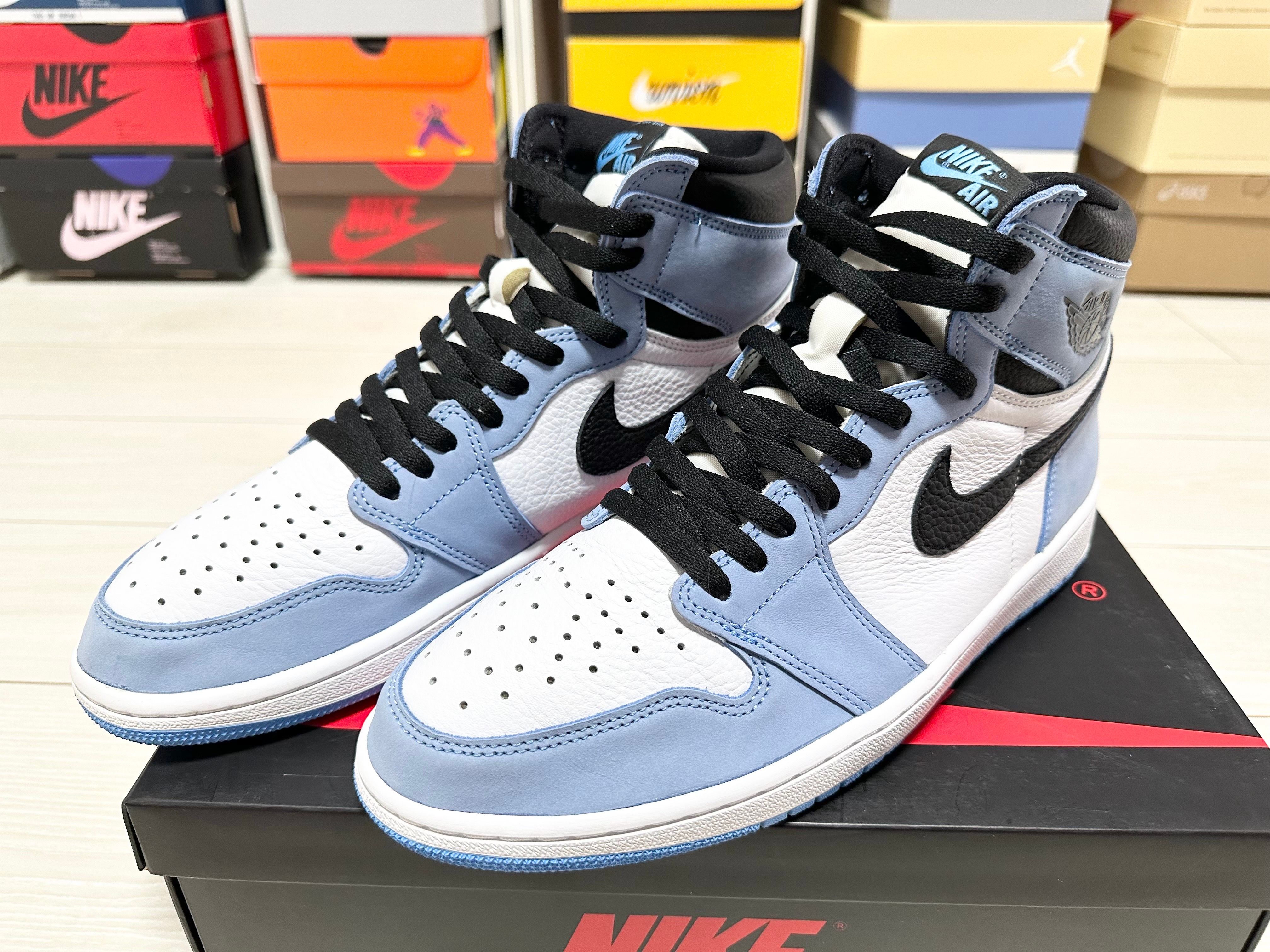 Nike Air Jordan 1 High OG "University Blue"