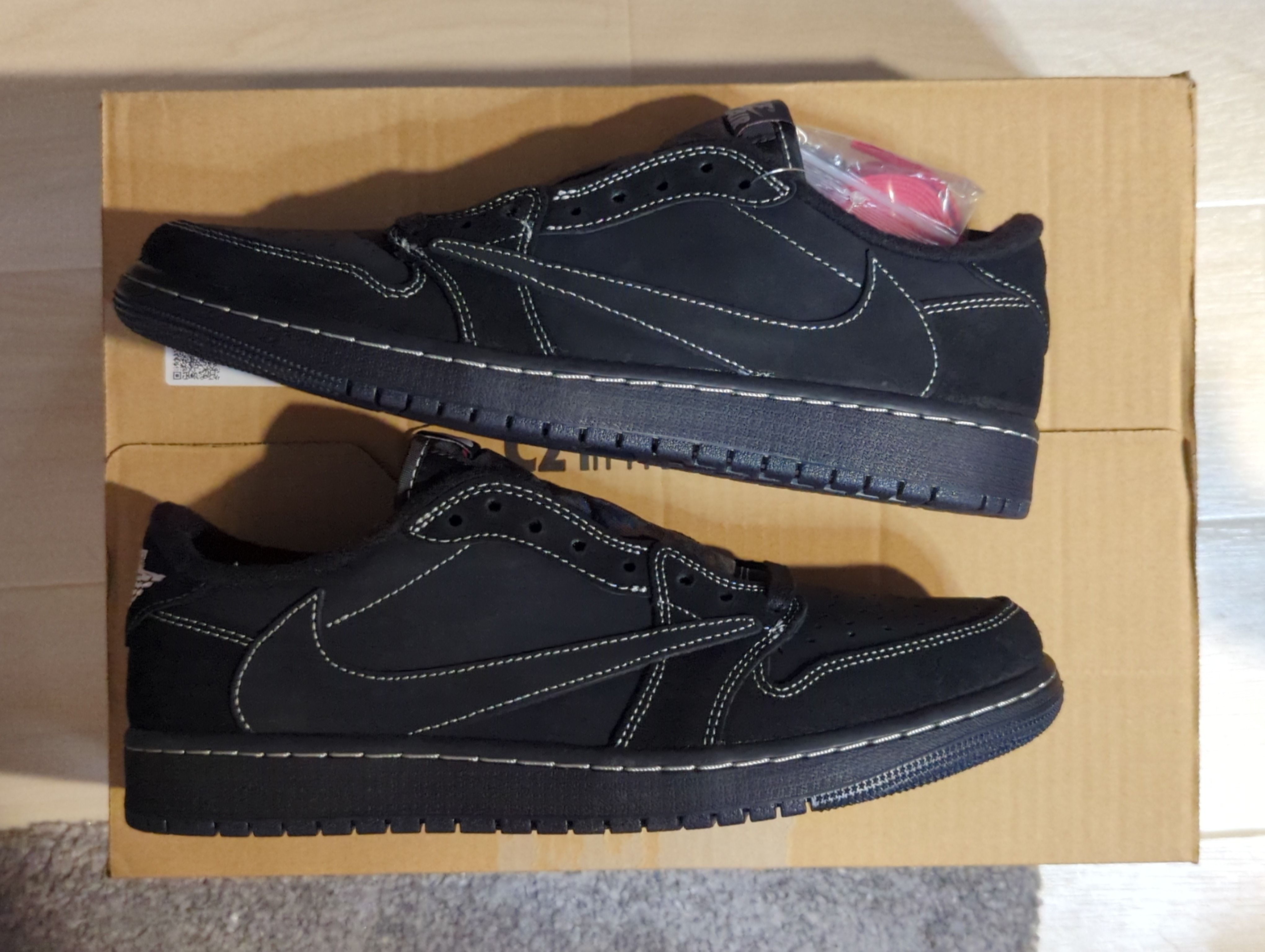 Travis Scott × Nike Air Jordan 1 Low OG SP "Black Phantom"