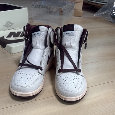 A Ma Maniere × Nike Air Jordan 1 Retro High OG "Sail and Burgundy"