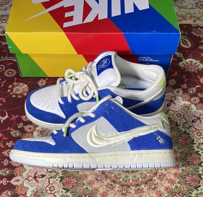 Fly Streetwear × Nike SB Dunk Low "Gardenia"