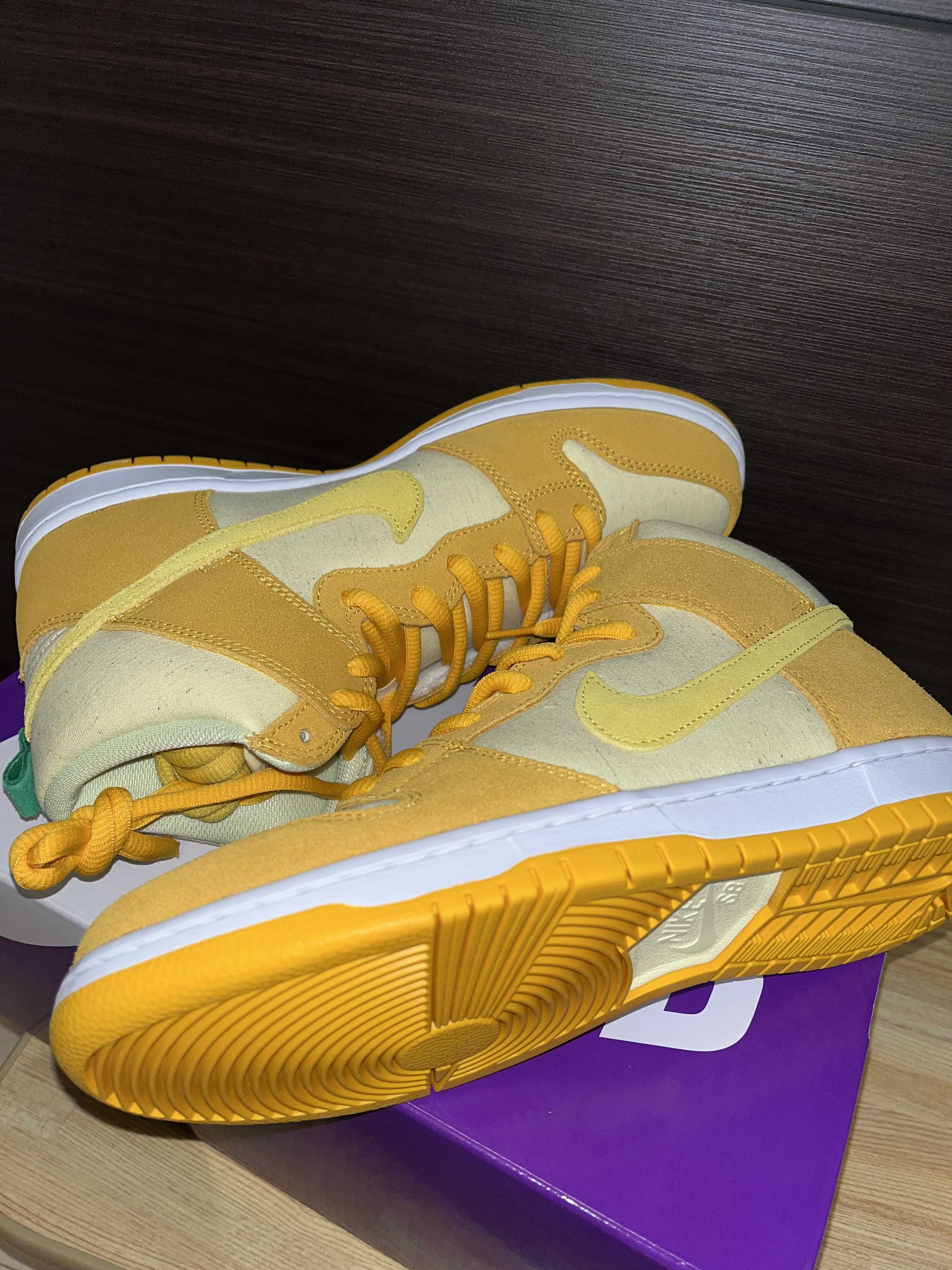 Nike SB Dunk High "Pineapple"