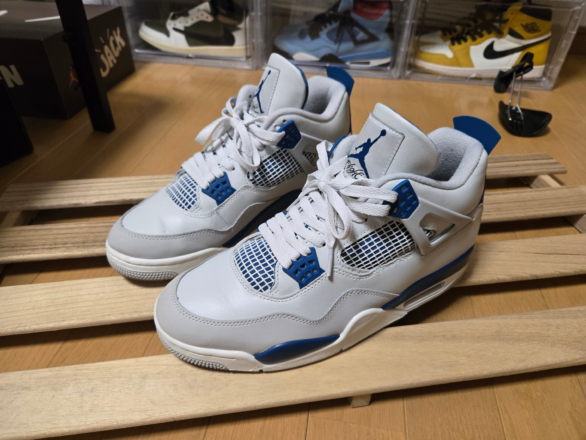 Nike Air Jordan 4 Retro "Industrial Blue"