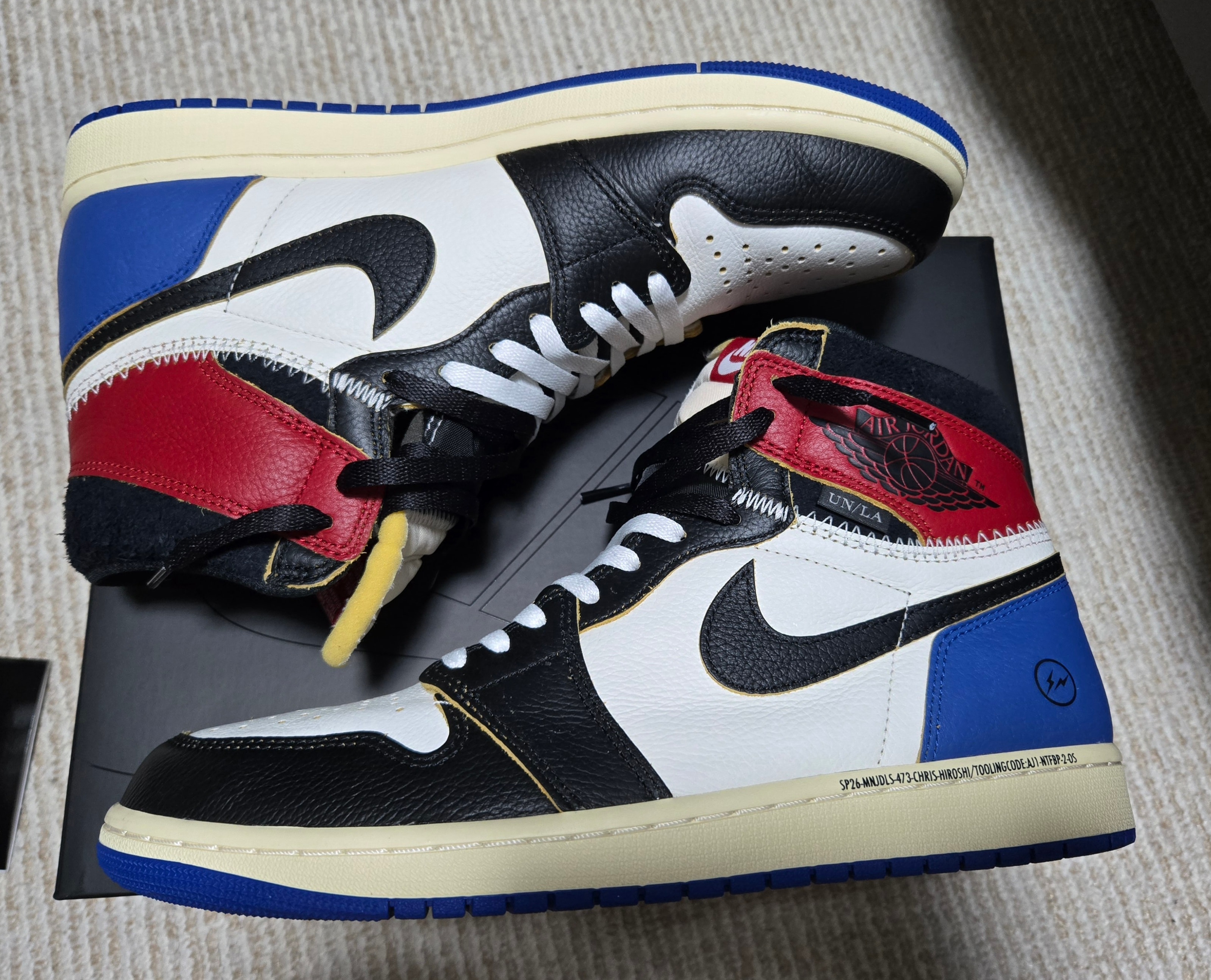 fragment design × UNION × Nike Air Jordan 1 High OG "Black/Varsity Red"