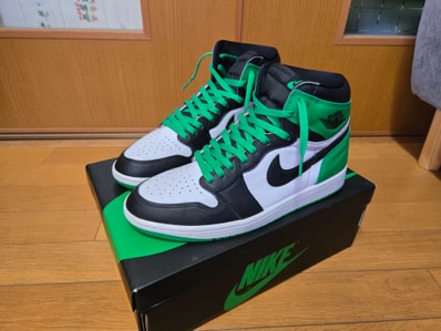 Nike Air Jordan 1 Retro High OG "Celtics/Black and Lucky Green" (2023)