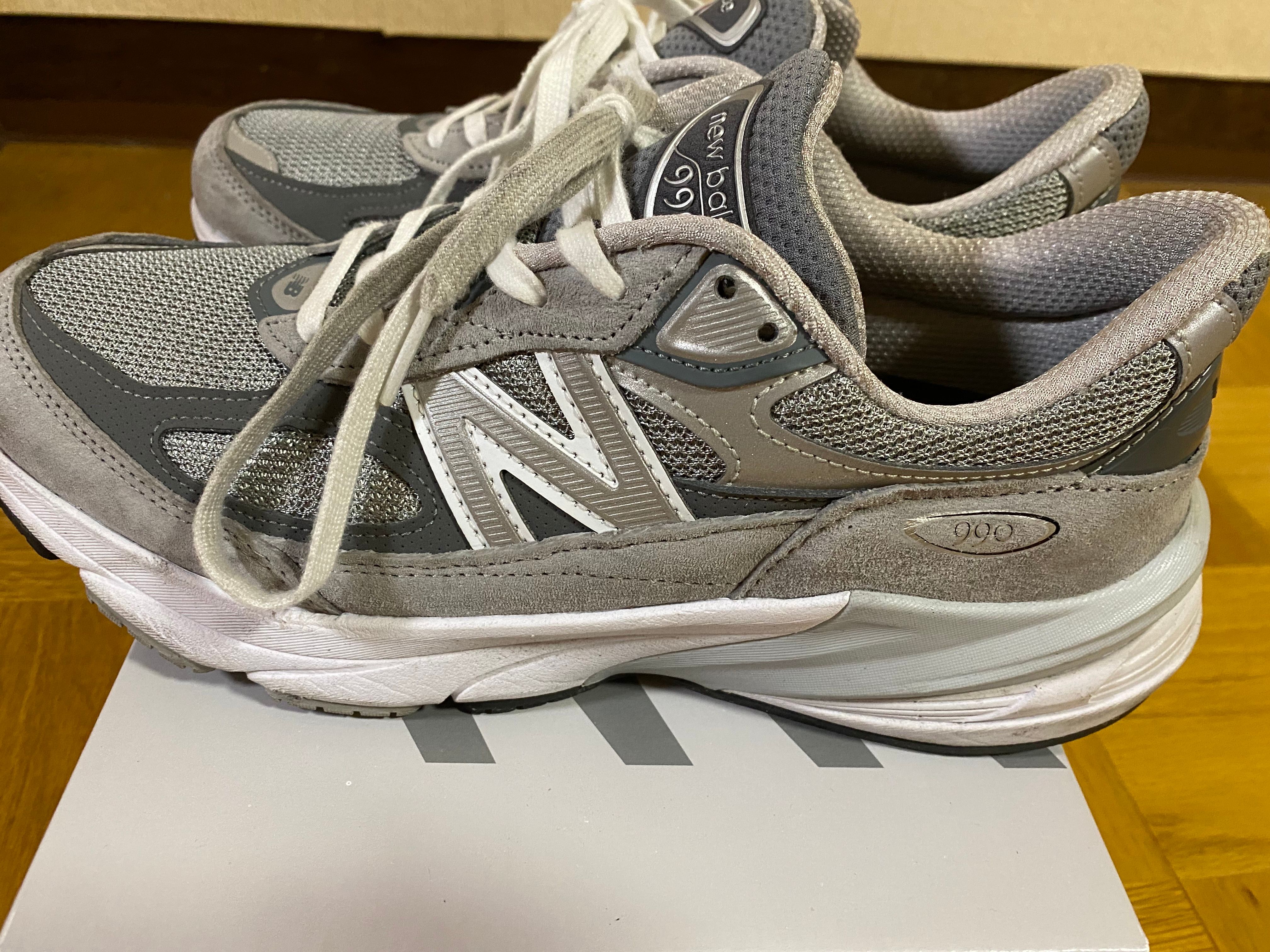 New Balance 990V6 "Gray" (Heel Logo NB)