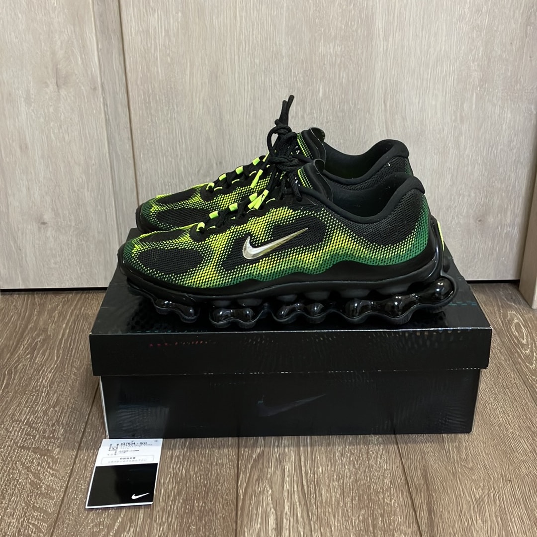 Nike Air Liquid Max "Radiant Green/Apple Green"