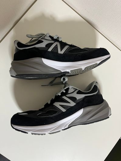 New Balance 990V6 "Black" (Heel NB Logo)
