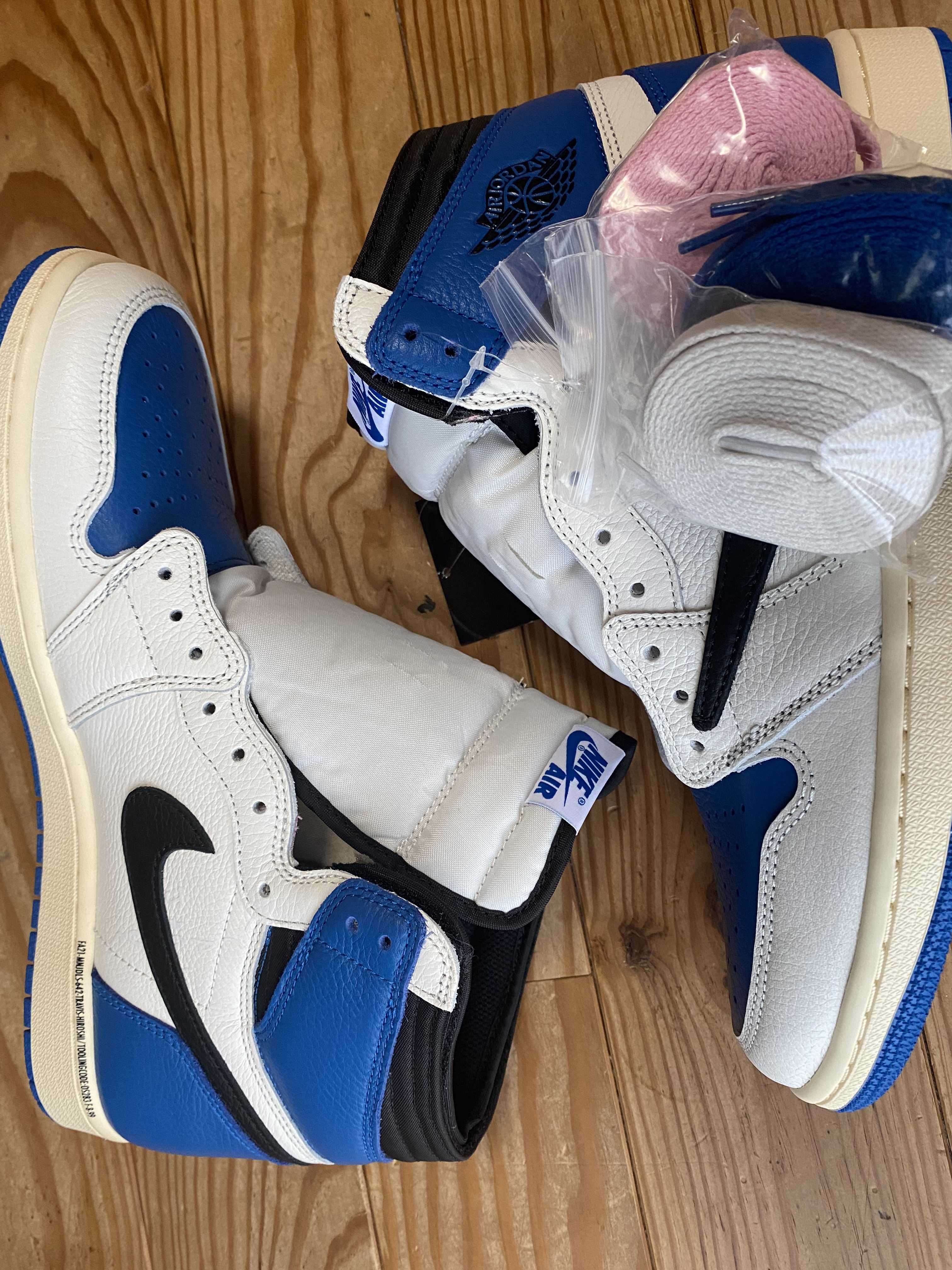 Travis Scott × fragment design × Nike Air Jordan 1 Retro High OG SP "Military Blue"