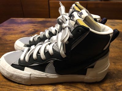 sacai × NIKE BLAZER MID "BLACK/WOLF GREY/WHITE"