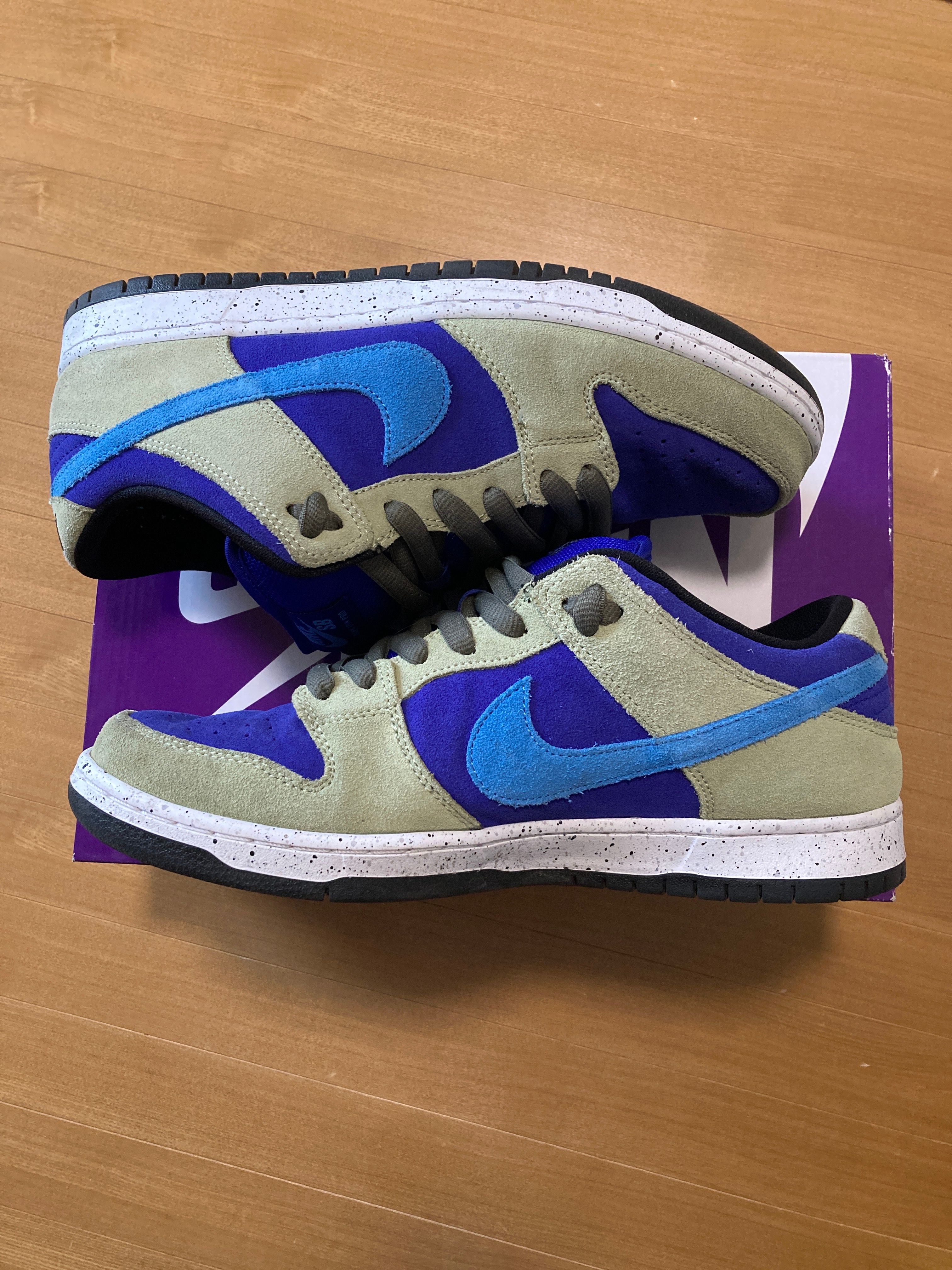 Nike SB Dunk Low "Celadon"