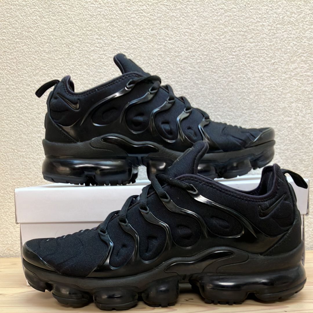 Nike Air Vapormax Plus "Triple Black" (2018)