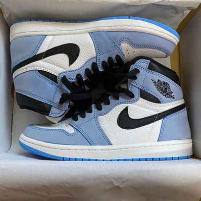 Nike Air Jordan 1 High OG "University Blue"
